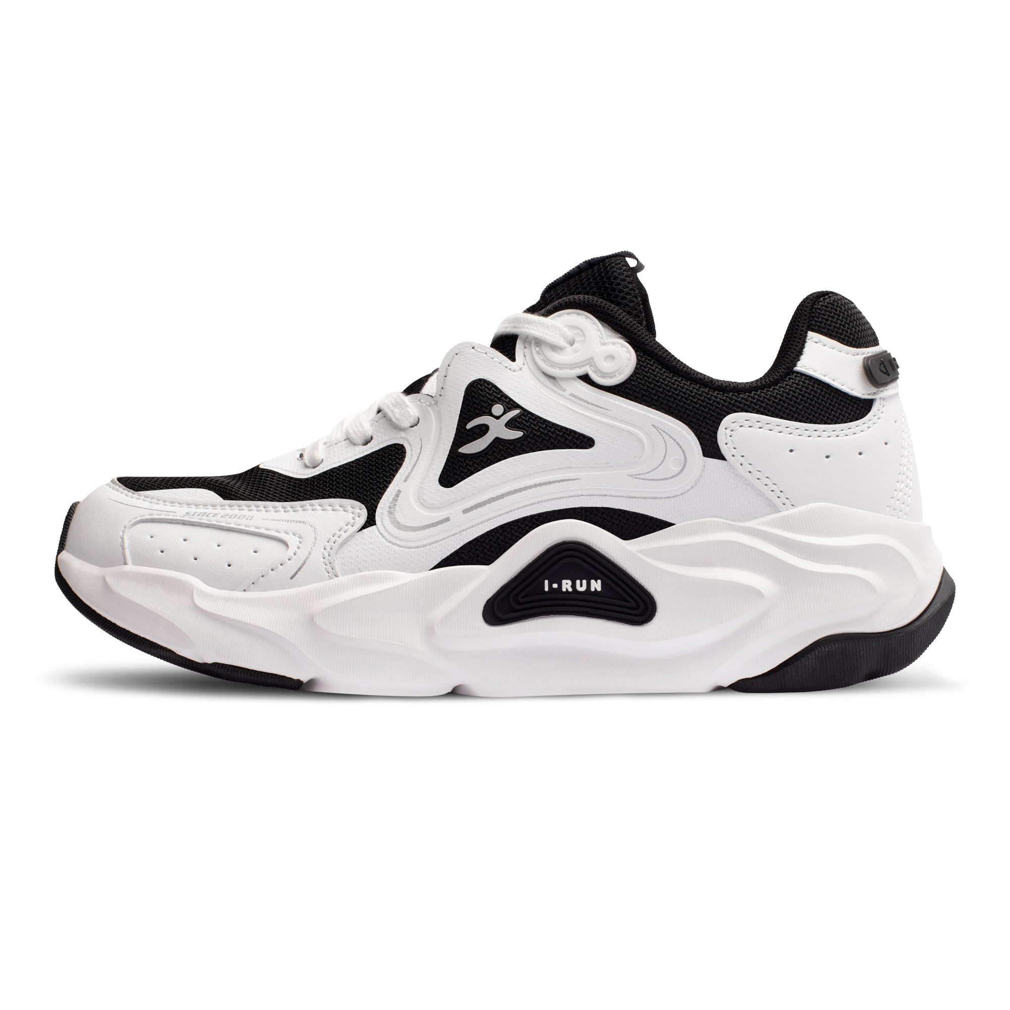 irun-tienda-online-deporte-las-mejores-zapatillas-accesorios-deportivos-hombre-mujer-ninos-futbol-deporte-promocion-peru-compra-ahora
