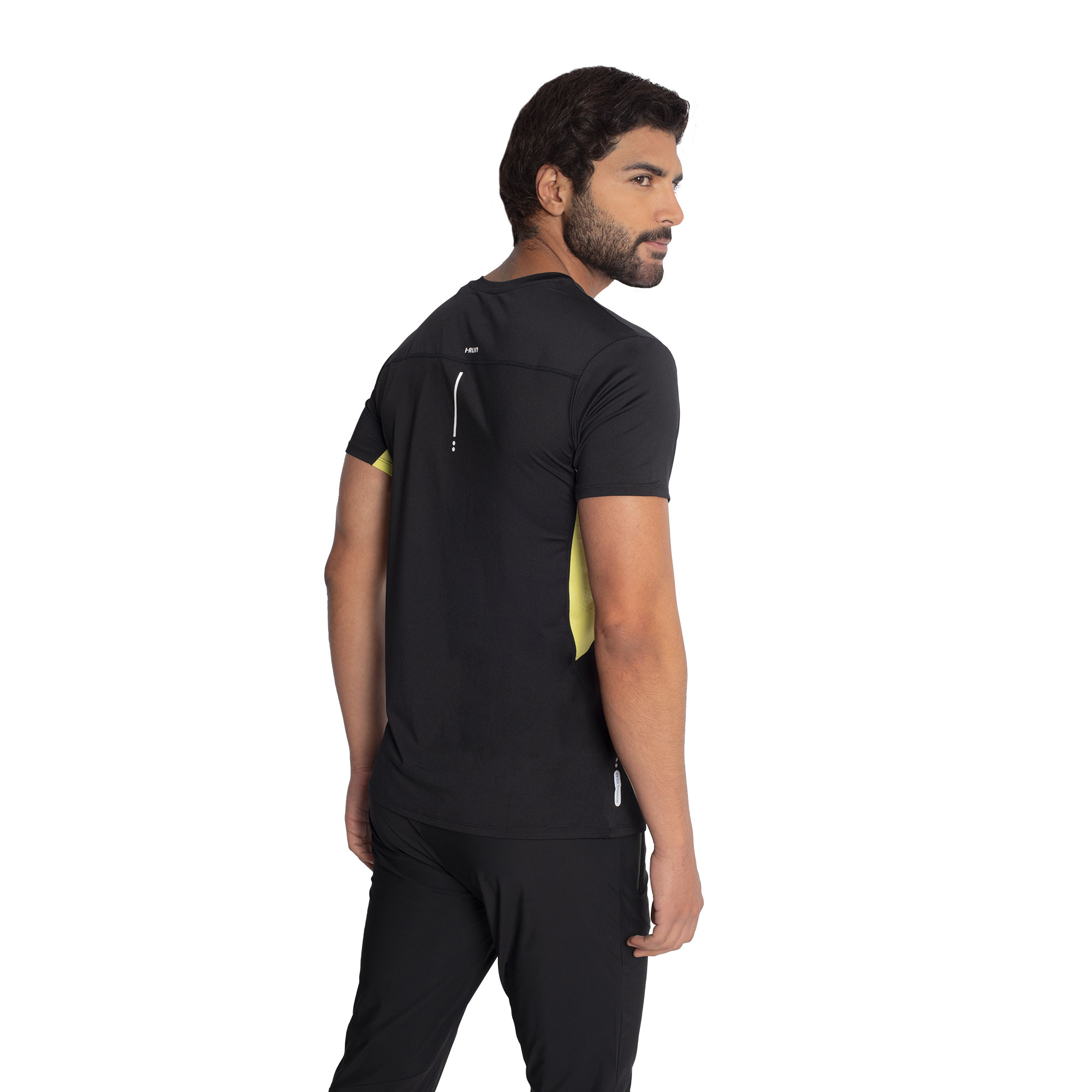 casaca-convertible-negro-irun-tienda-online-deporte-las-mejores-zapatillas-accesorios-deportivos-hombre-mujer-ninos-futbol-deporte-promocion-peru-compra-ahora