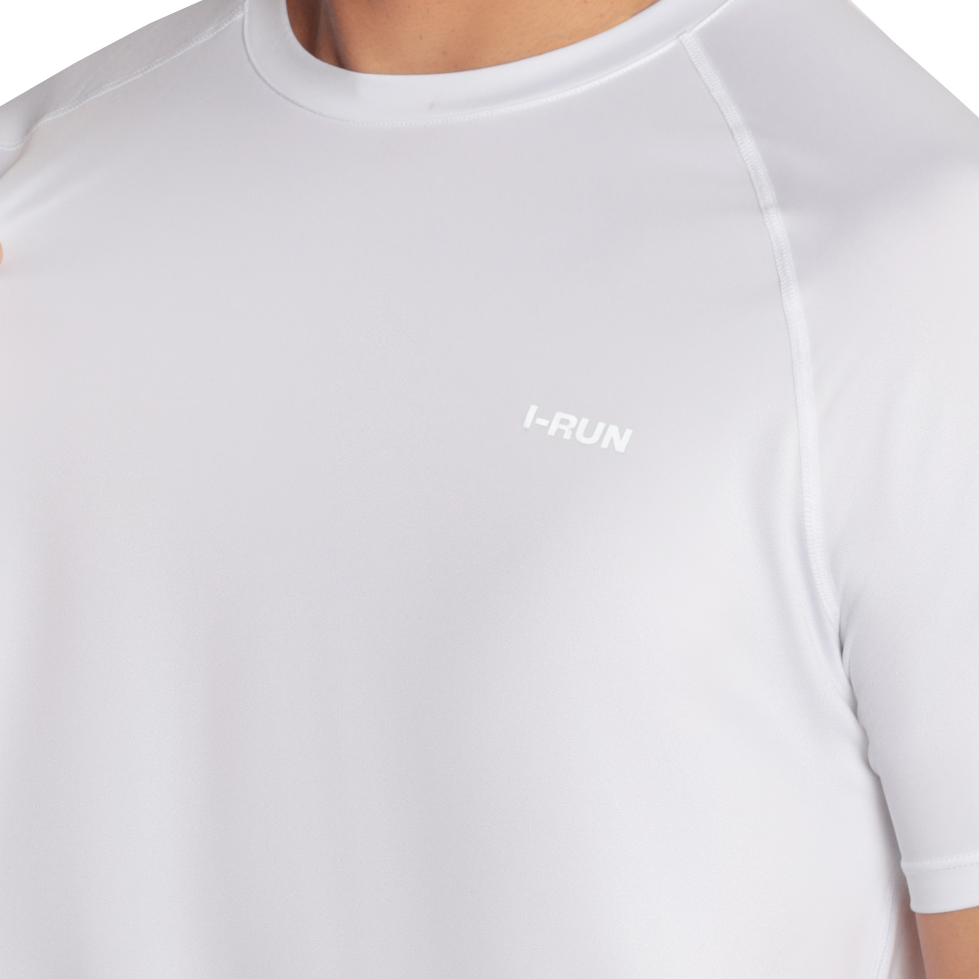 casaca-convertible-negro-irun-tienda-online-deporte-las-mejores-zapatillas-accesorios-deportivos-hombre-mujer-ninos-futbol-deporte-promocion-peru-compra-ahora