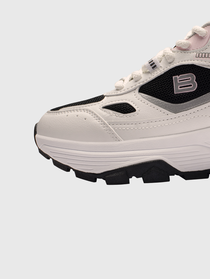 bostep-tienda-online-deporte-las-mejores-zapatillas-accesorios-deportivos-hombre-mujer-ninos-futbol-deporte-promocion-peru-compra-ahora