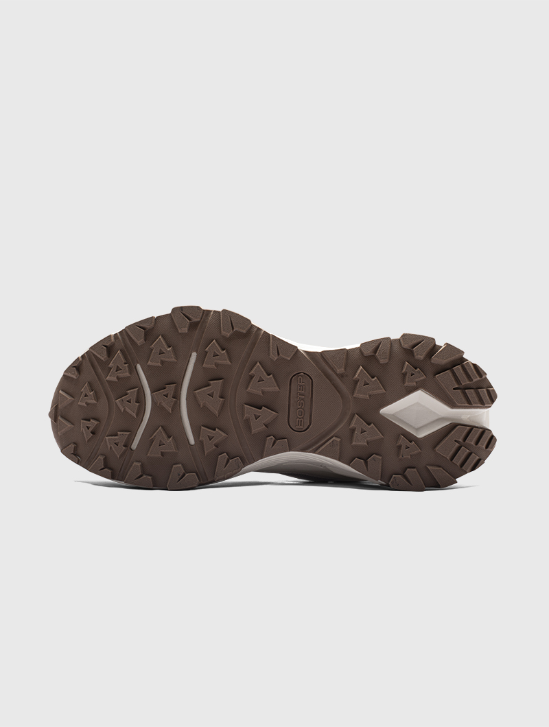 bostep-tienda-online-deporte-las-mejores-zapatillas-accesorios-deportivos-hombre-mujer-ninos-futbol-deporte-promocion-peru-compra-ahora