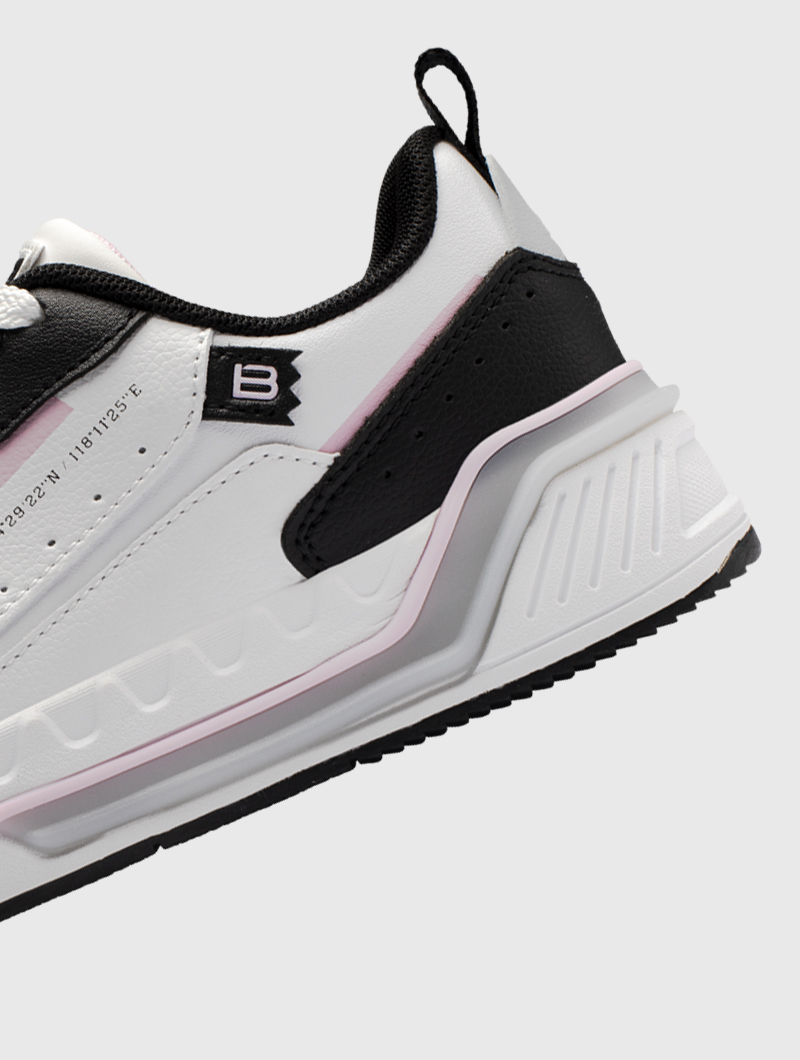 irun-tienda-online-deporte-las-mejores-zapatillas-accesorios-deportivos-hombre-mujer-ninos-futbol-deporte-promocion-peru-compra-ahora