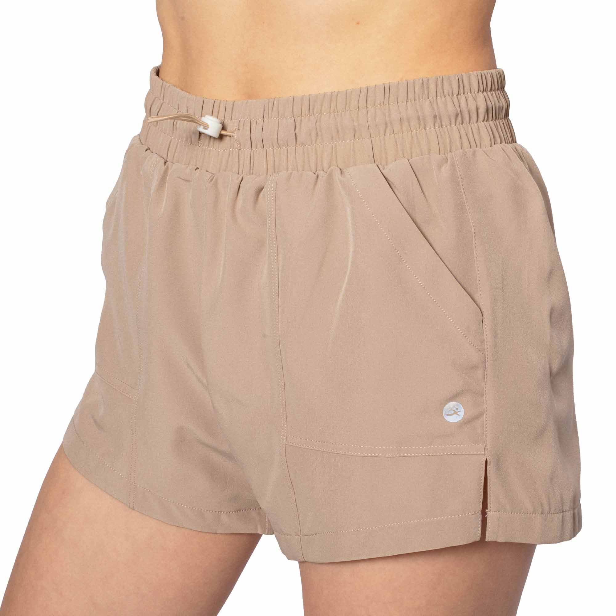 irun-tienda-online-deporte-las-mejores-zapatillas-accesorios-deportivos-hombre-mujer-ninos-futbol-deporte-promocion-peru-compra-ahora