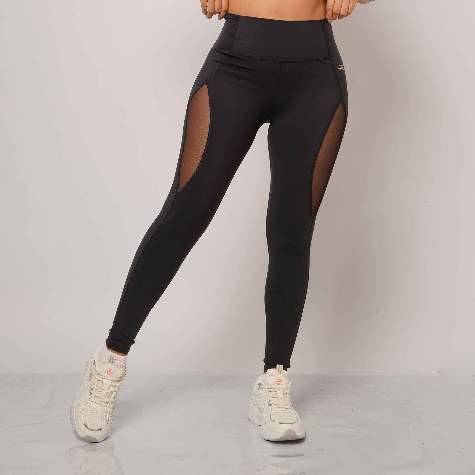 irun-tienda-online-deporte-las-mejores-zapatillas-accesorios-deportivos-hombre-mujer-ninos-futbol-deporte-promocion-peru-compra-ahora