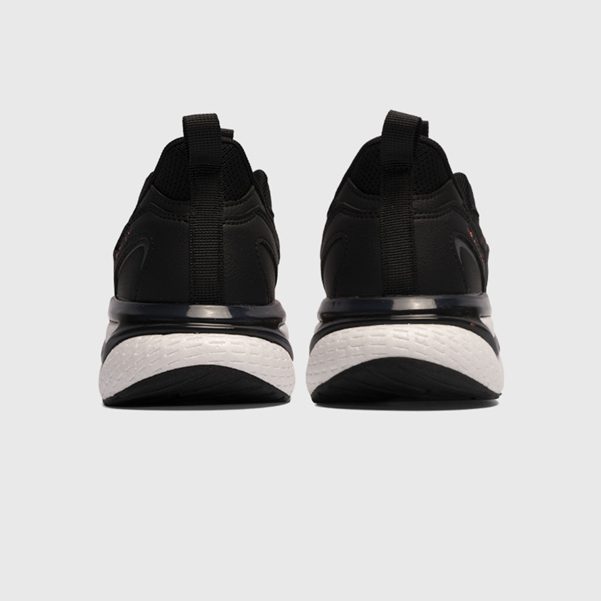 bostep-tienda-online-deporte-las-mejores-zapatillas-accesorios-deportivos-hombre-mujer-ninos-futbol-deporte-promocion-peru-compra-ahora