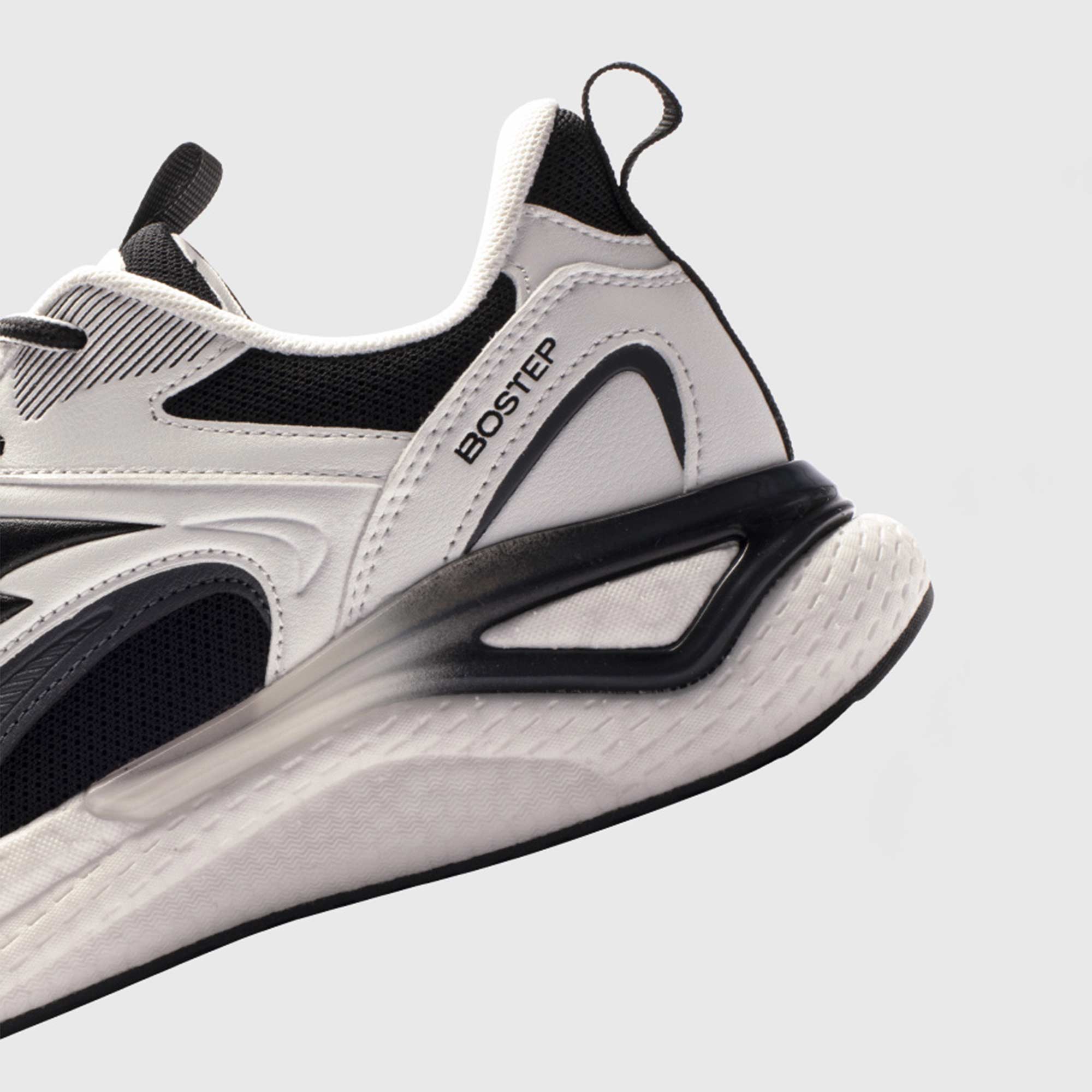 bostep-tienda-online-deporte-las-mejores-zapatillas-accesorios-deportivos-hombre-mujer-ninos-futbol-deporte-promocion-peru-compra-ahora