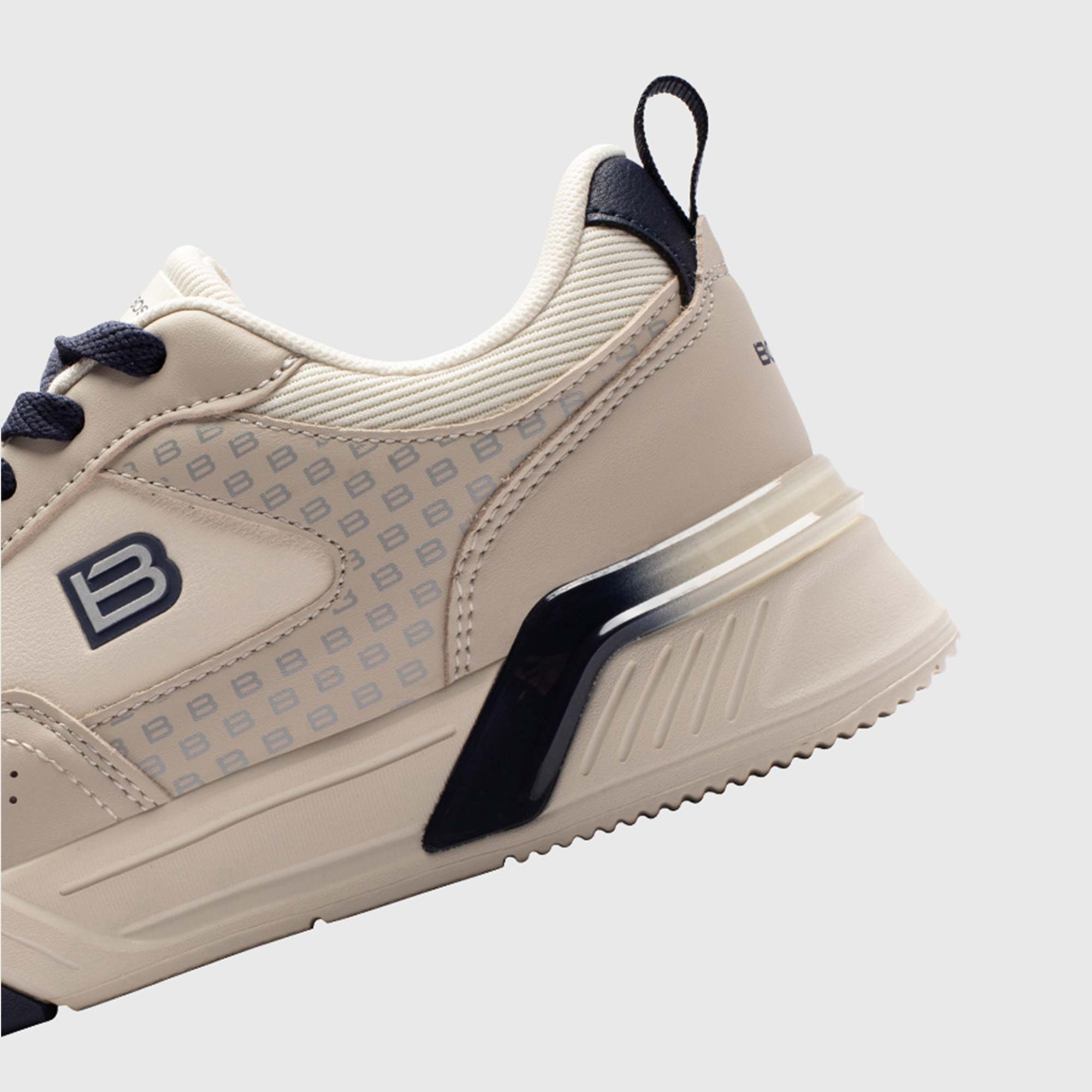 bostep-tienda-online-deporte-las-mejores-zapatillas-accesorios-deportivos-hombre-mujer-ninos-futbol-deporte-promocion-peru-compra-ahora