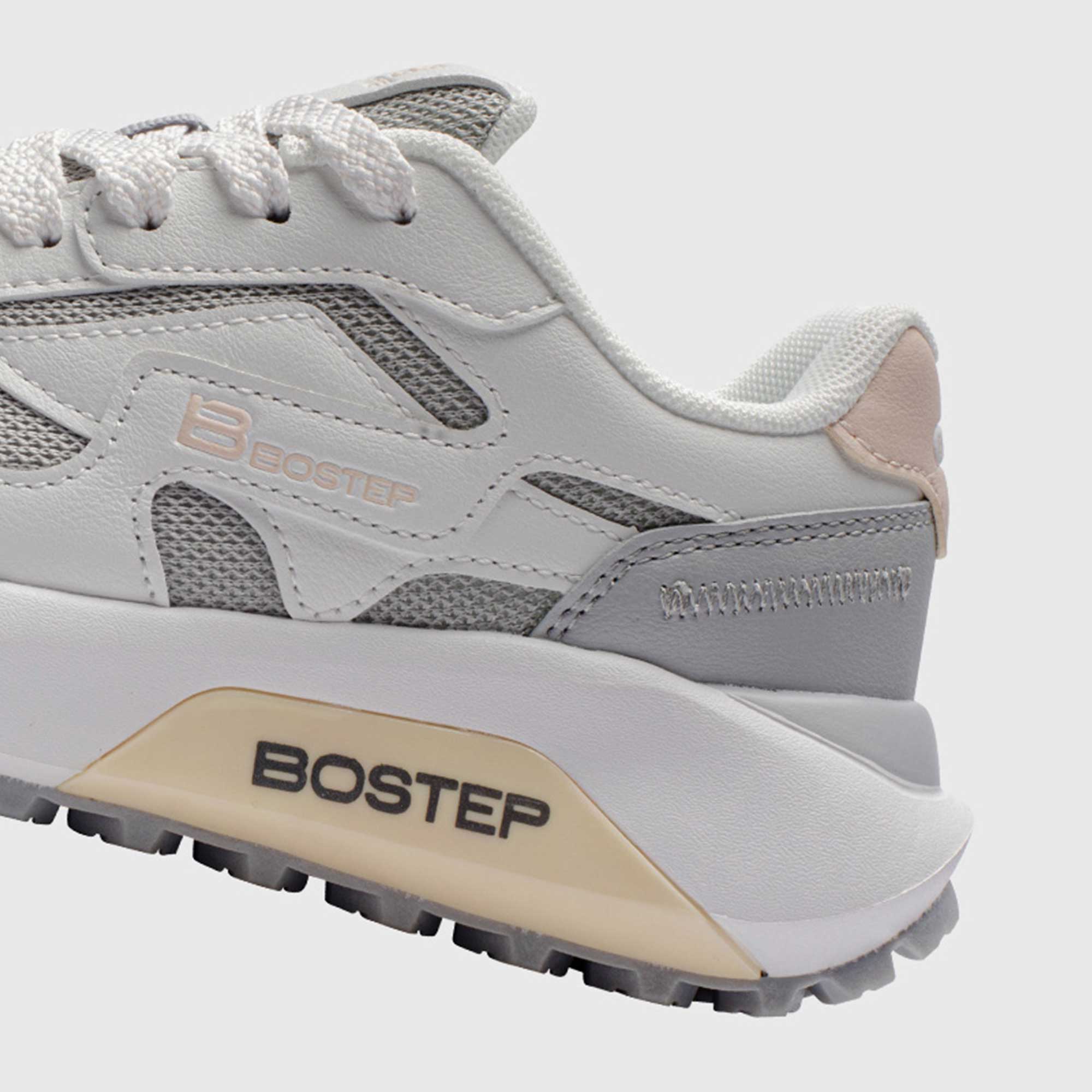 bostep-tienda-online-deporte-las-mejores-zapatillas-accesorios-deportivos-hombre-mujer-ninos-futbol-deporte-promocion-peru-compra-ahora