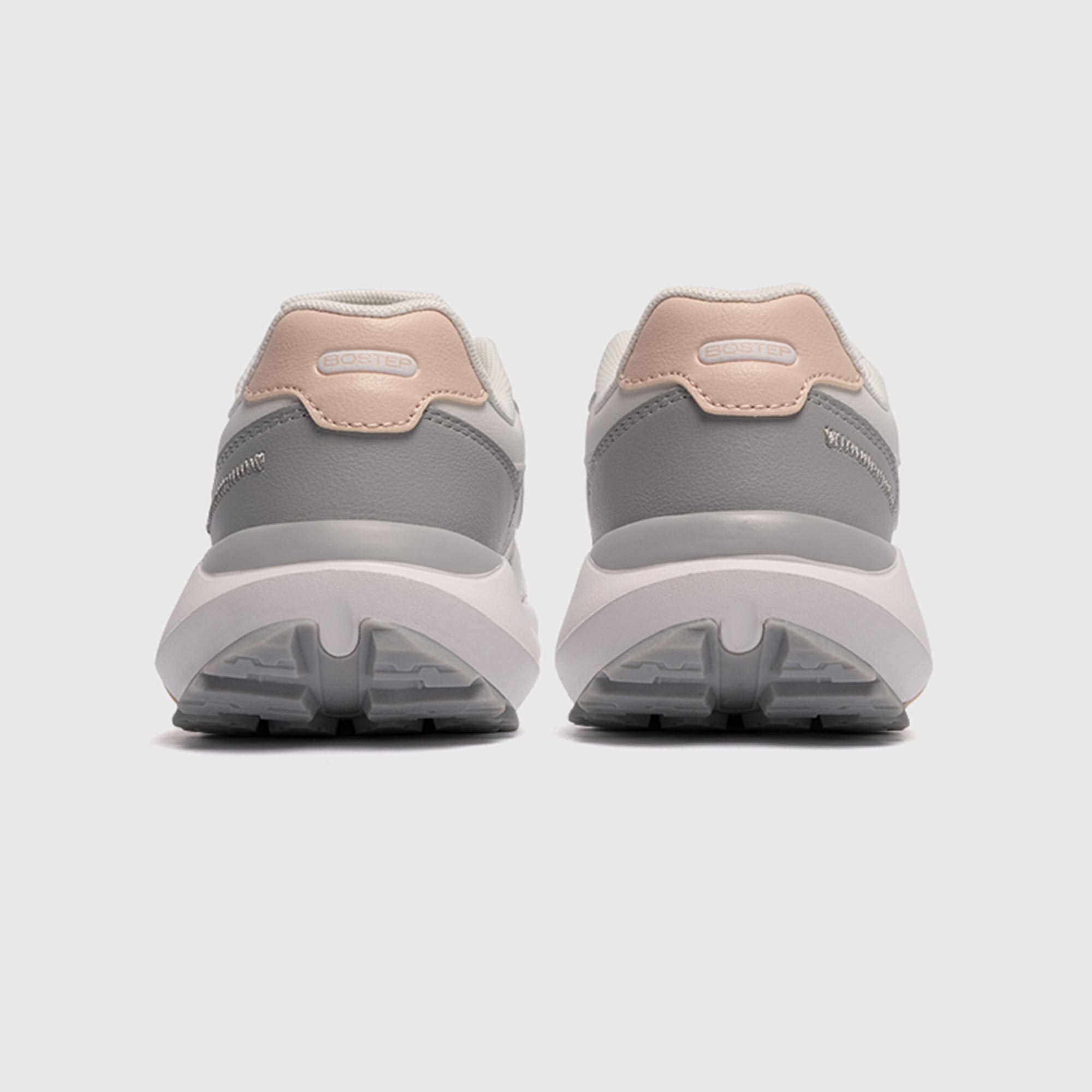 bostep-tienda-online-deporte-las-mejores-zapatillas-accesorios-deportivos-hombre-mujer-ninos-futbol-deporte-promocion-peru-compra-ahora