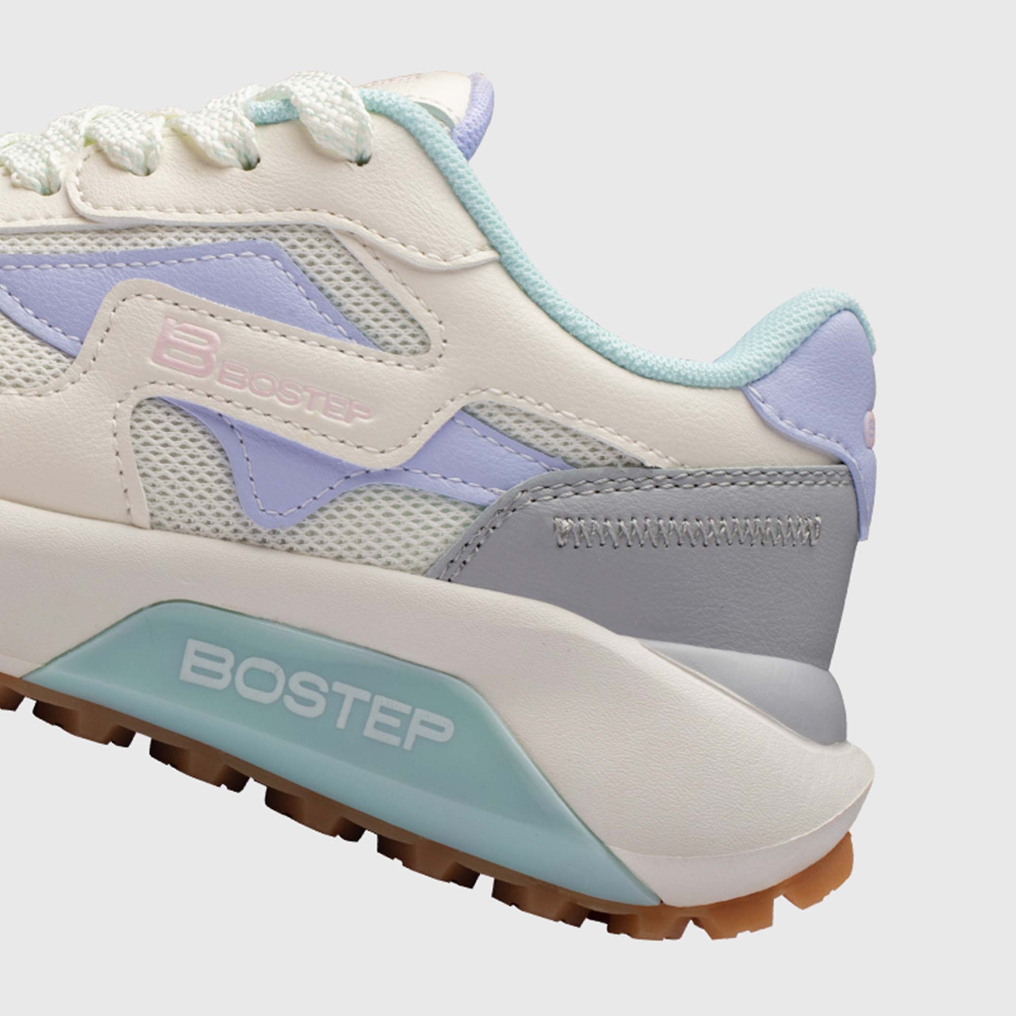 bostep-tienda-online-deporte-las-mejores-zapatillas-accesorios-deportivos-hombre-mujer-ninos-futbol-deporte-promocion-peru-compra-ahora