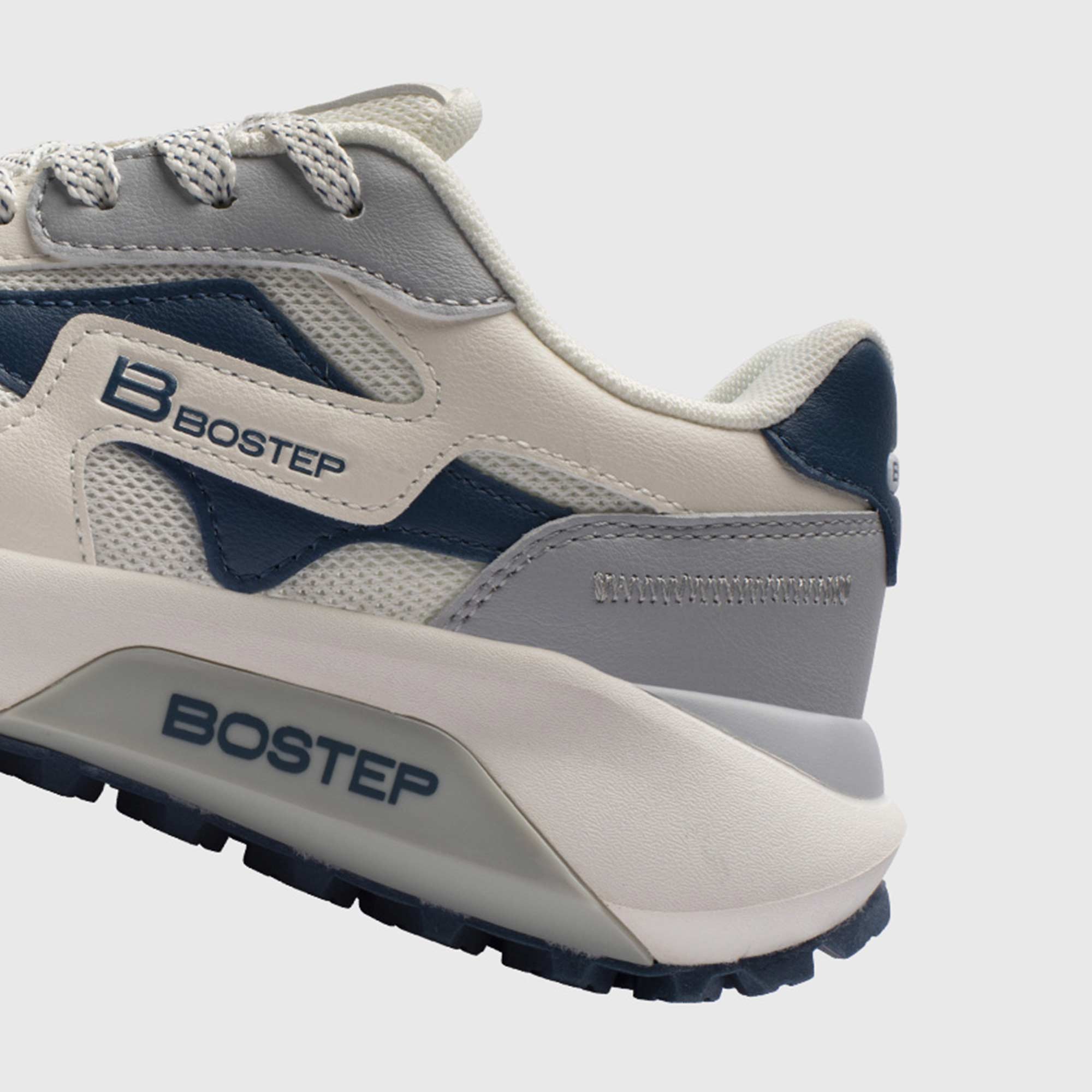 bostep-tienda-online-deporte-las-mejores-zapatillas-accesorios-deportivos-hombre-mujer-ninos-futbol-deporte-promocion-peru-compra-ahora