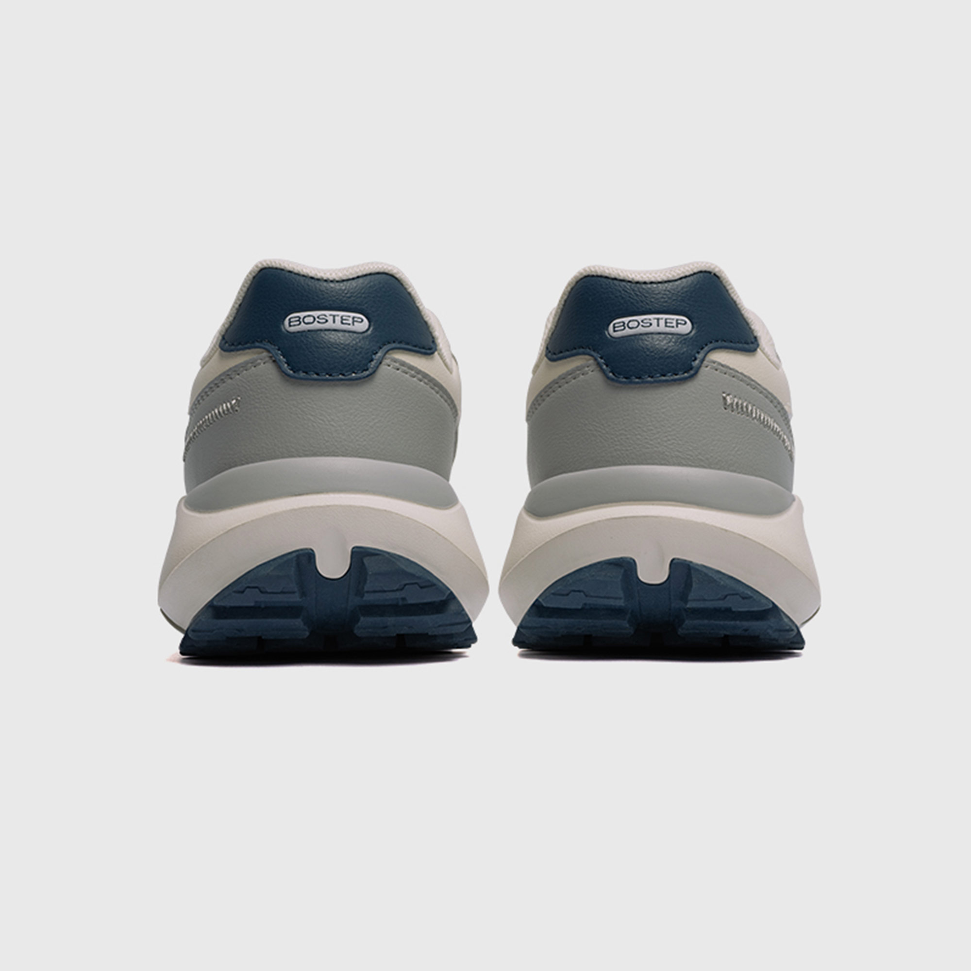 bostep-tienda-online-deporte-las-mejores-zapatillas-accesorios-deportivos-hombre-mujer-ninos-futbol-deporte-promocion-peru-compra-ahora