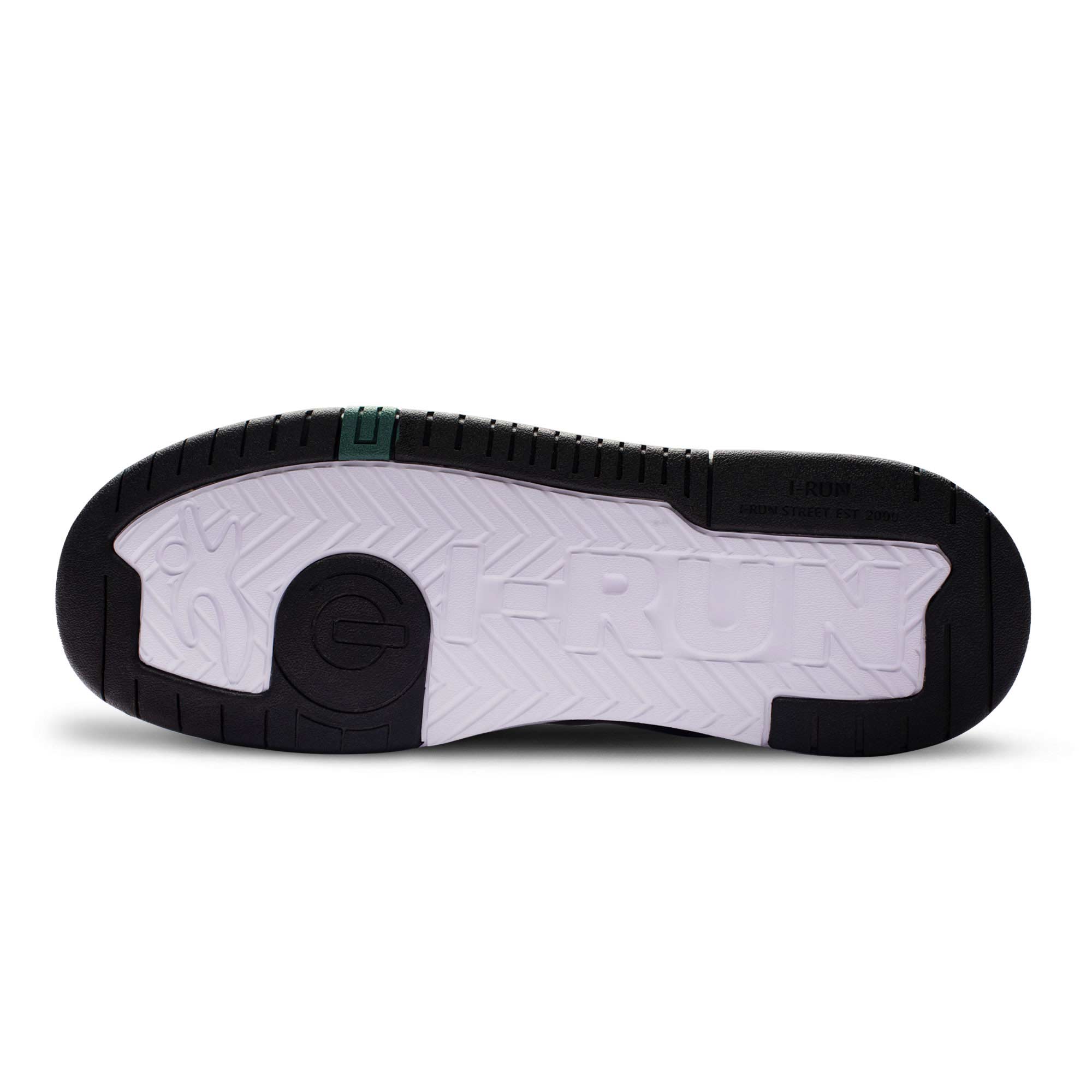 irun-tienda-online-deporte-las-mejores-zapatillas-accesorios-deportivos-hombre-mujer-ninos-futbol-deporte-promocion-peru-compra-ahora