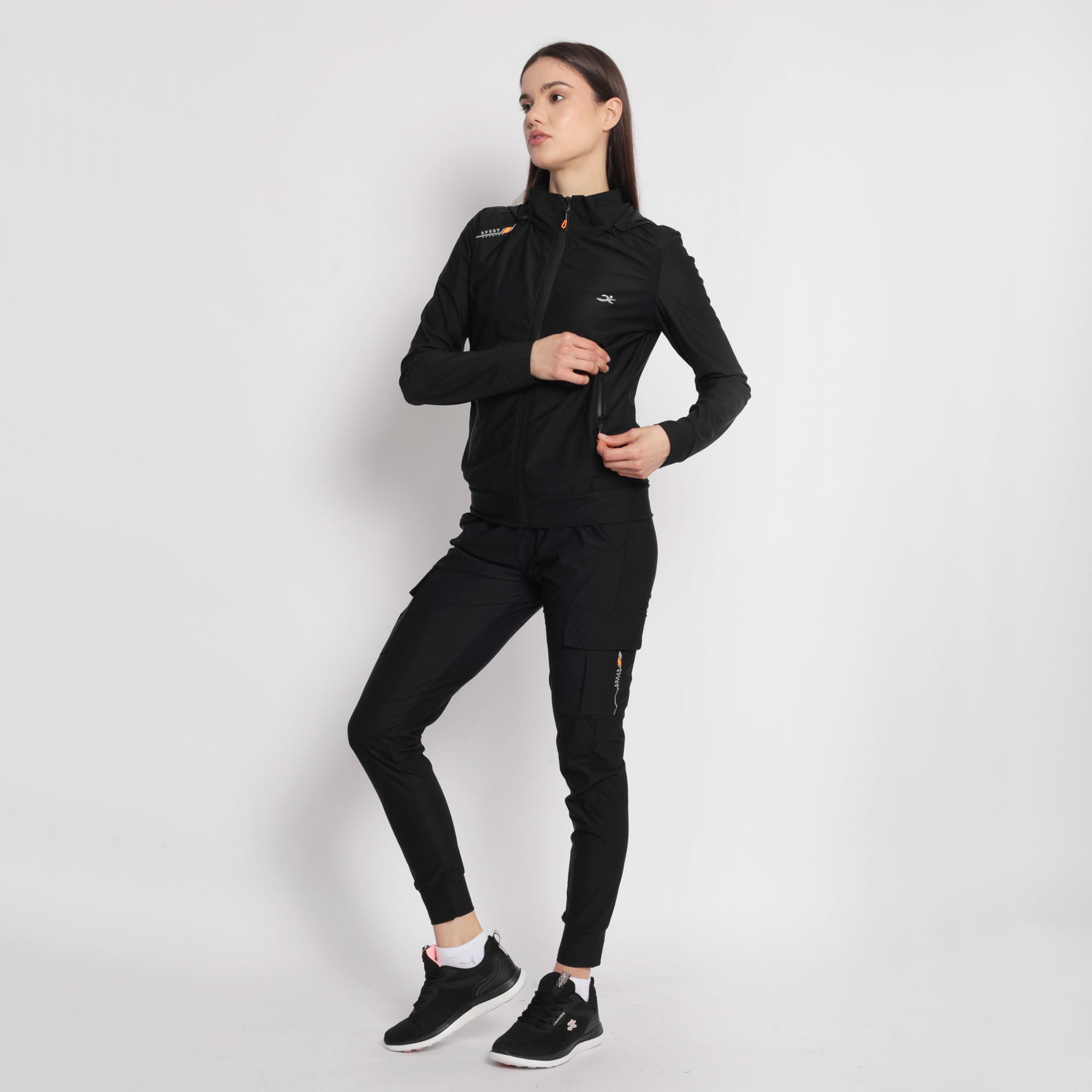 casaca-convertible-negro-irun-tienda-online-deporte-las-mejores-zapatillas-accesorios-deportivos-hombre-mujer-ninos-futbol-deporte-promocion-peru-compra-ahora