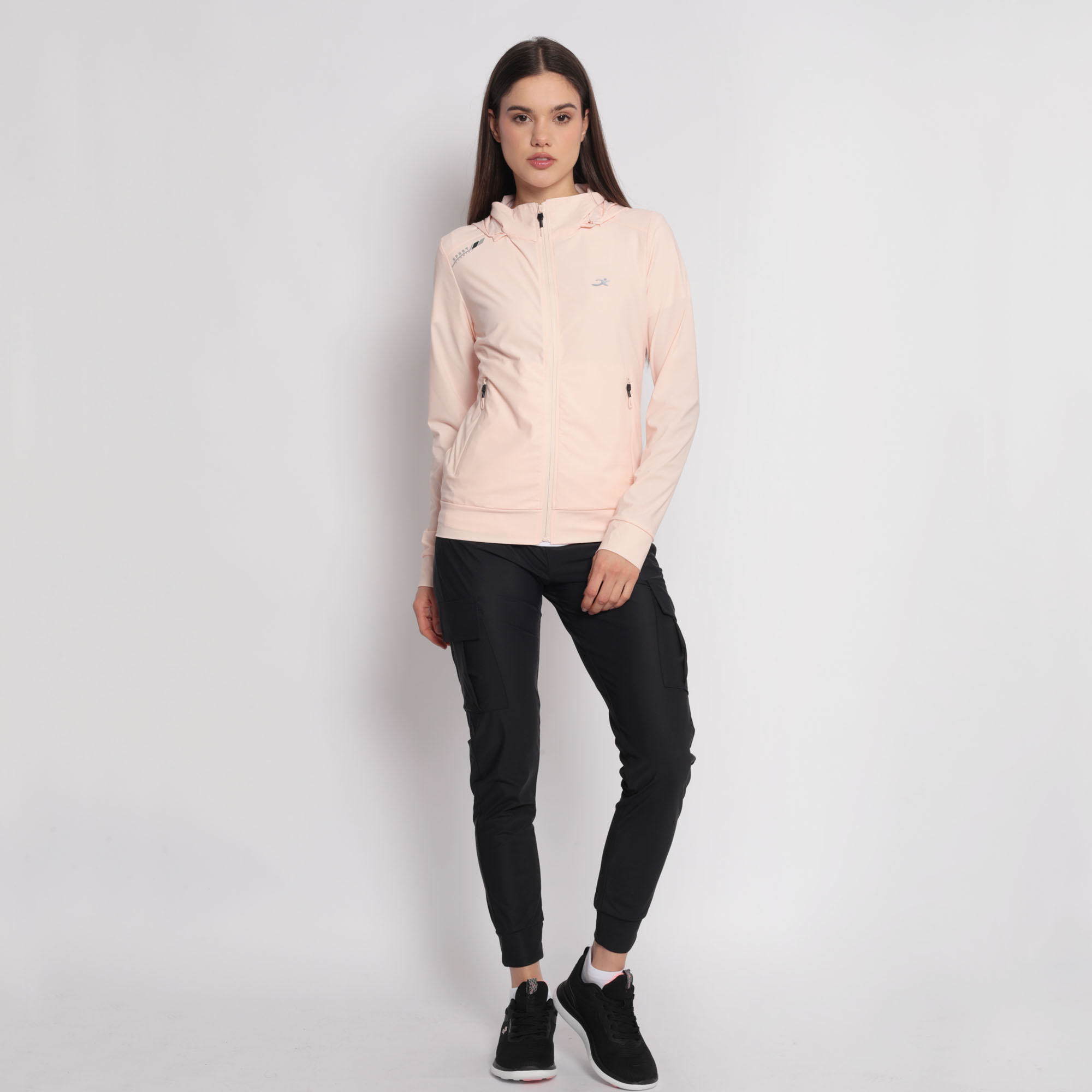 casaca-convertible-negro-irun-tienda-online-deporte-las-mejores-zapatillas-accesorios-deportivos-hombre-mujer-ninos-futbol-deporte-promocion-peru-compra-ahora