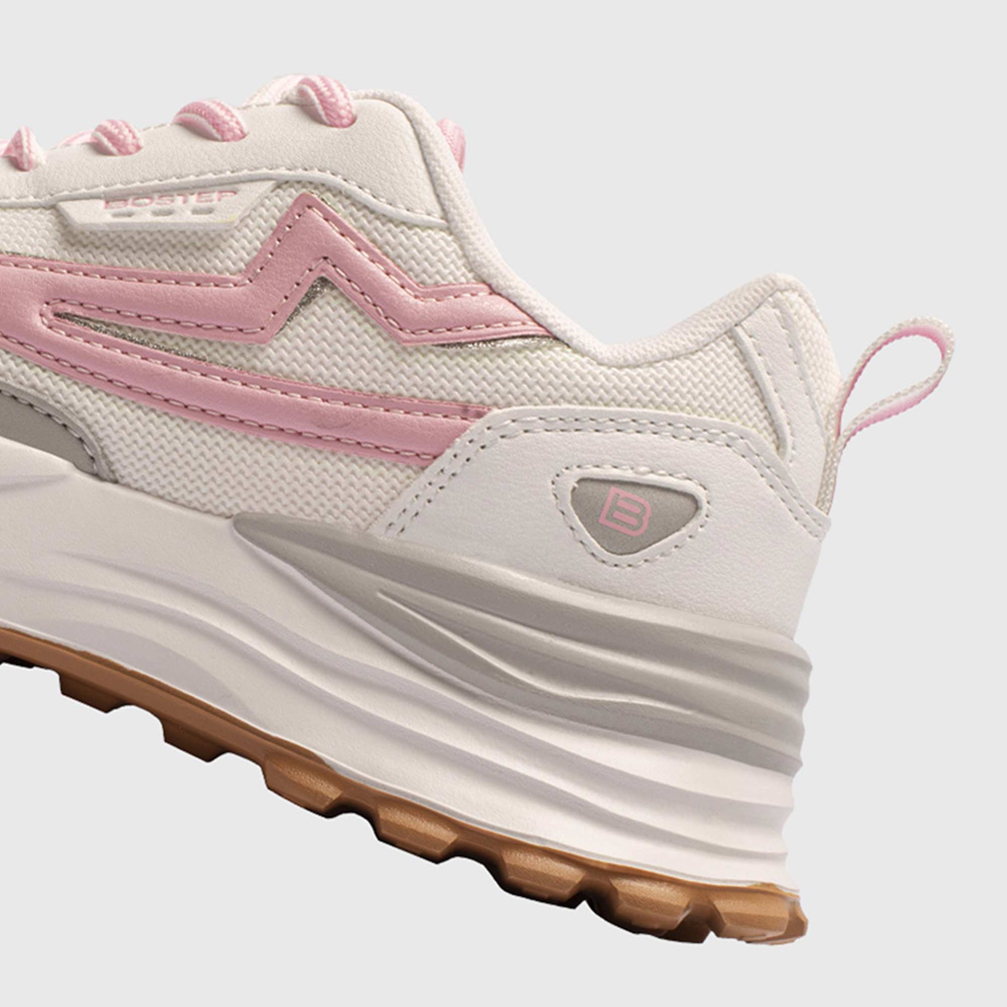 irun-tienda-online-deporte-las-mejores-zapatillas-accesorios-deportivos-hombre-mujer-ninos-futbol-deporte-promocion-peru-compra-ahora
