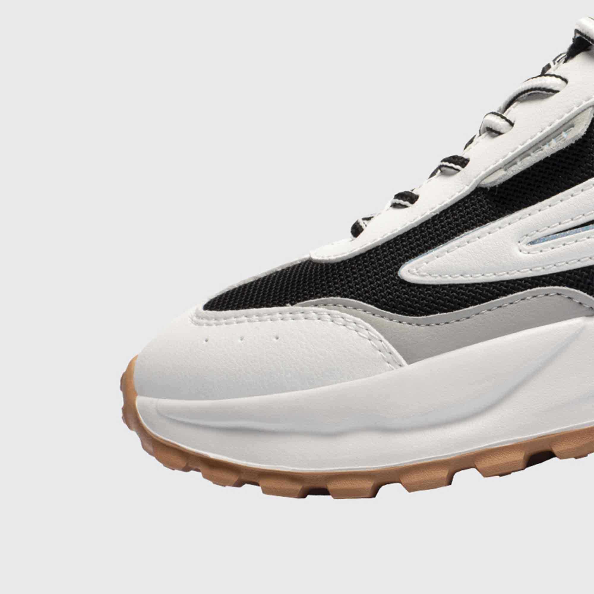 irun-tienda-online-deporte-las-mejores-zapatillas-accesorios-deportivos-hombre-mujer-ninos-futbol-deporte-promocion-peru-compra-ahora