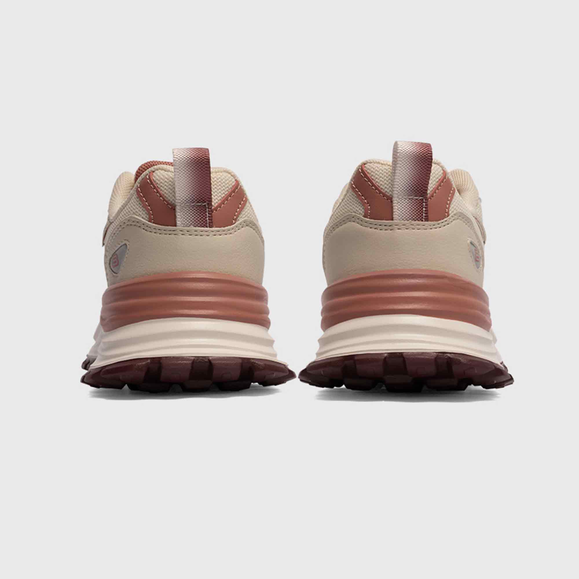irun-tienda-online-deporte-las-mejores-zapatillas-accesorios-deportivos-hombre-mujer-ninos-futbol-deporte-promocion-peru-compra-ahora