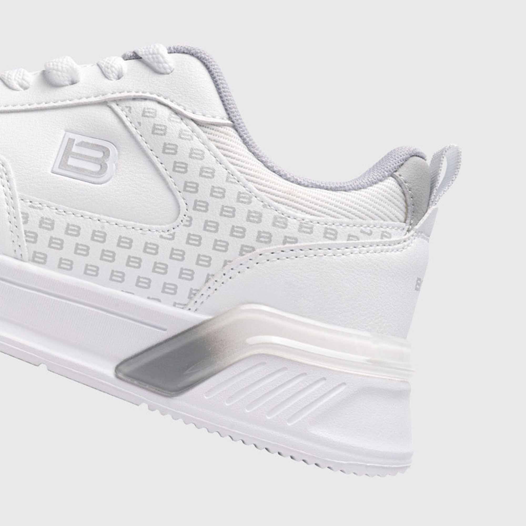 bostep-tienda-online-deporte-las-mejores-zapatillas-accesorios-deportivos-hombre-mujer-ninos-futbol-deporte-promocion-peru-compra-ahora