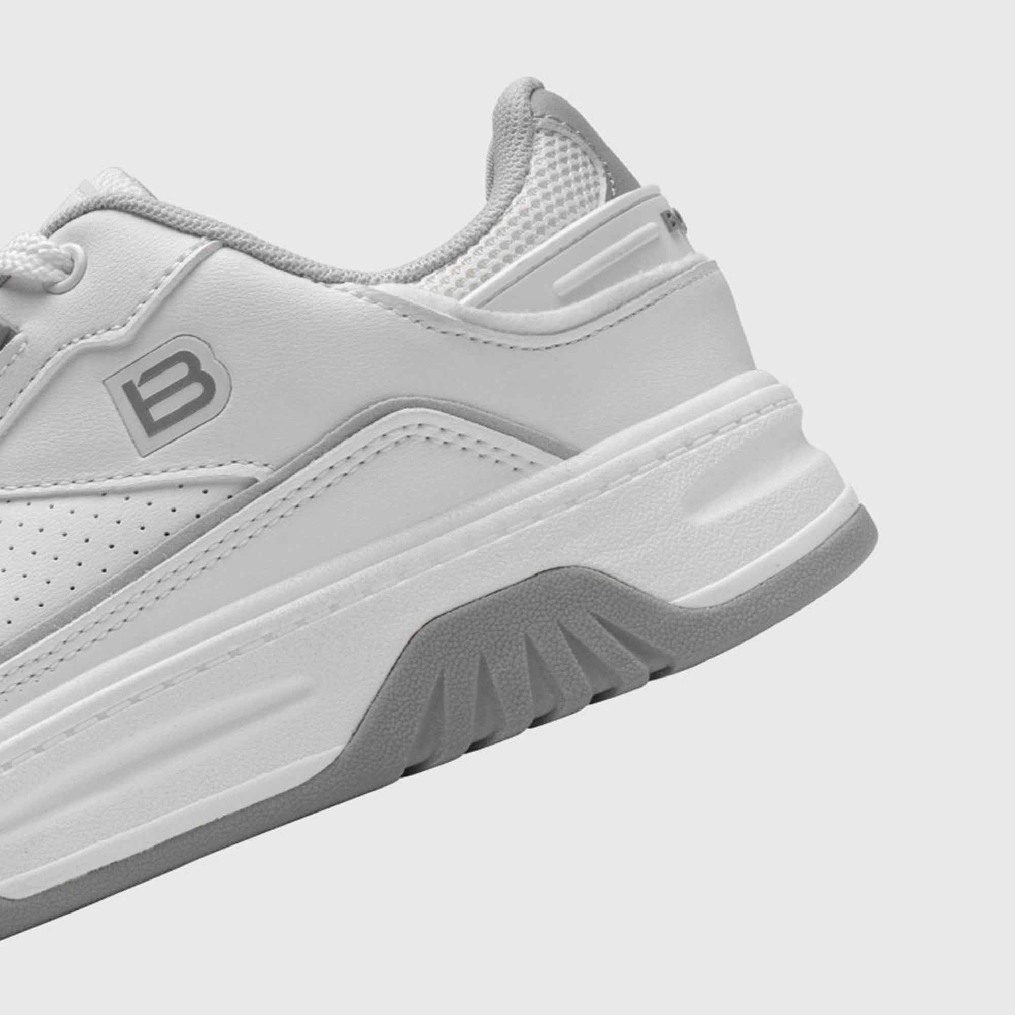 bostep-tienda-online-deporte-las-mejores-zapatillas-accesorios-deportivos-hombre-mujer-ninos-futbol-deporte-promocion-peru-compra-ahora