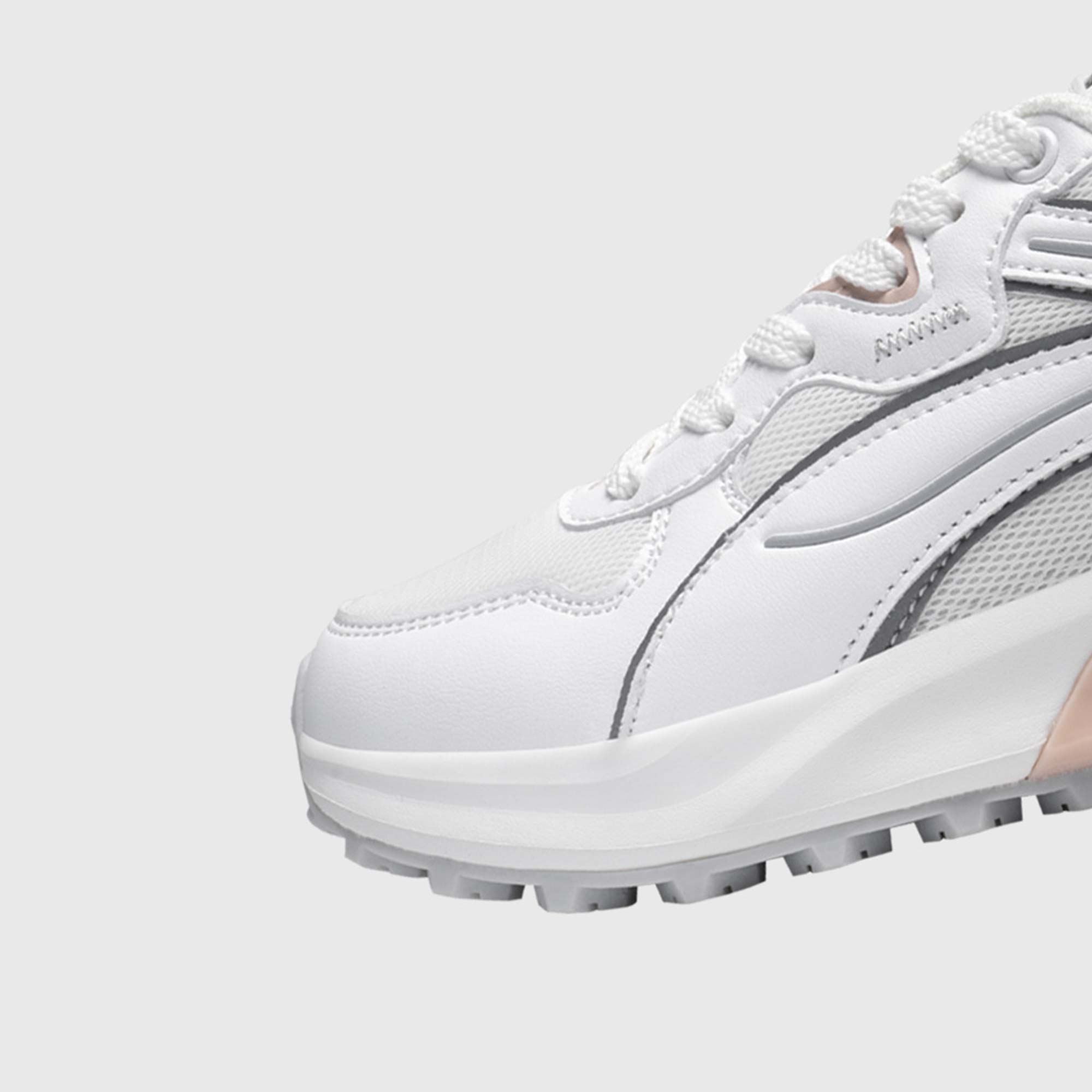 bostep-tienda-online-deporte-las-mejores-zapatillas-accesorios-deportivos-hombre-mujer-ninos-futbol-deporte-promocion-peru-compra-ahora