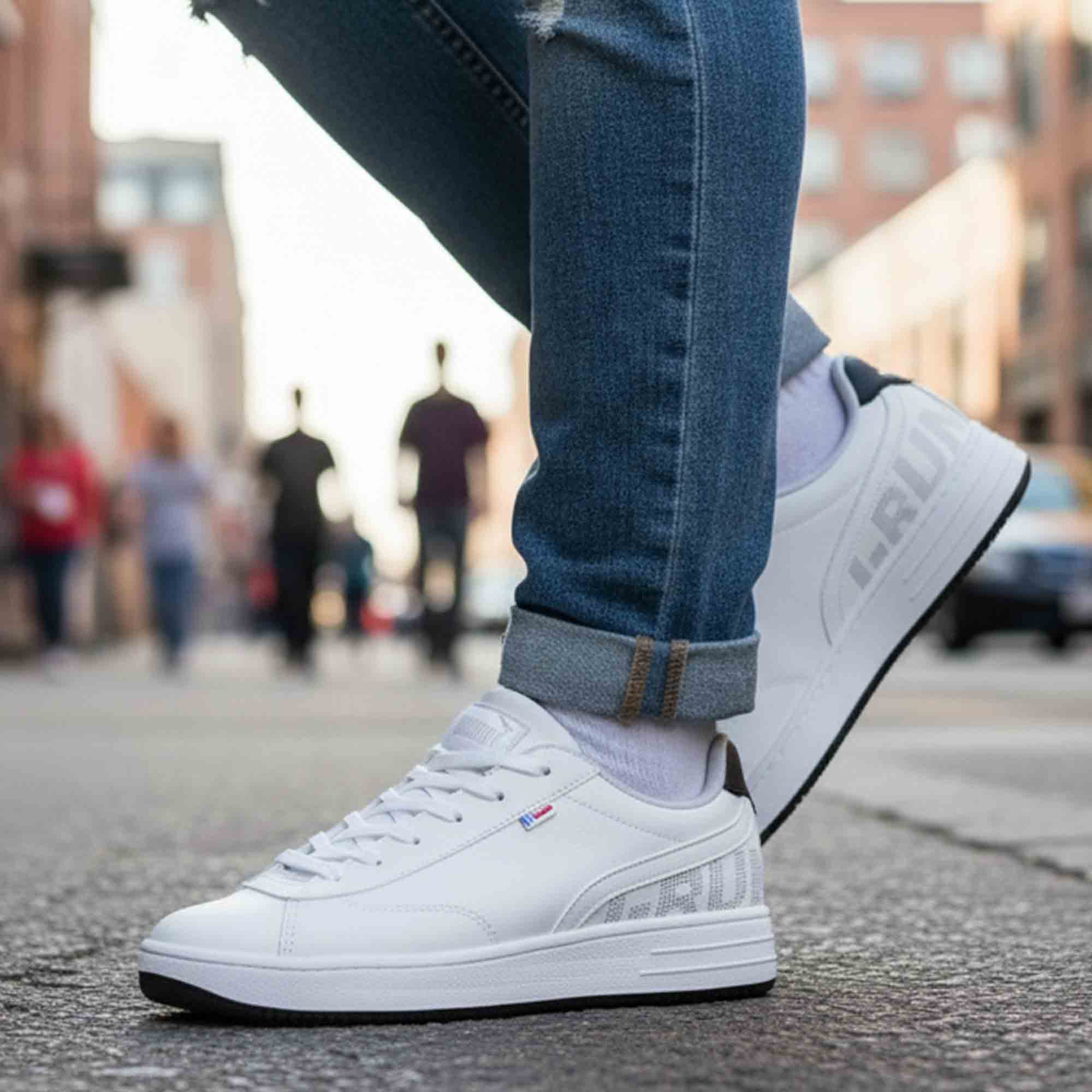 irun-tienda-online-deporte-las-mejores-zapatillas-accesorios-deportivos-hombre-mujer-ninos-futbol-deporte-promocion-peru-compra-ahora