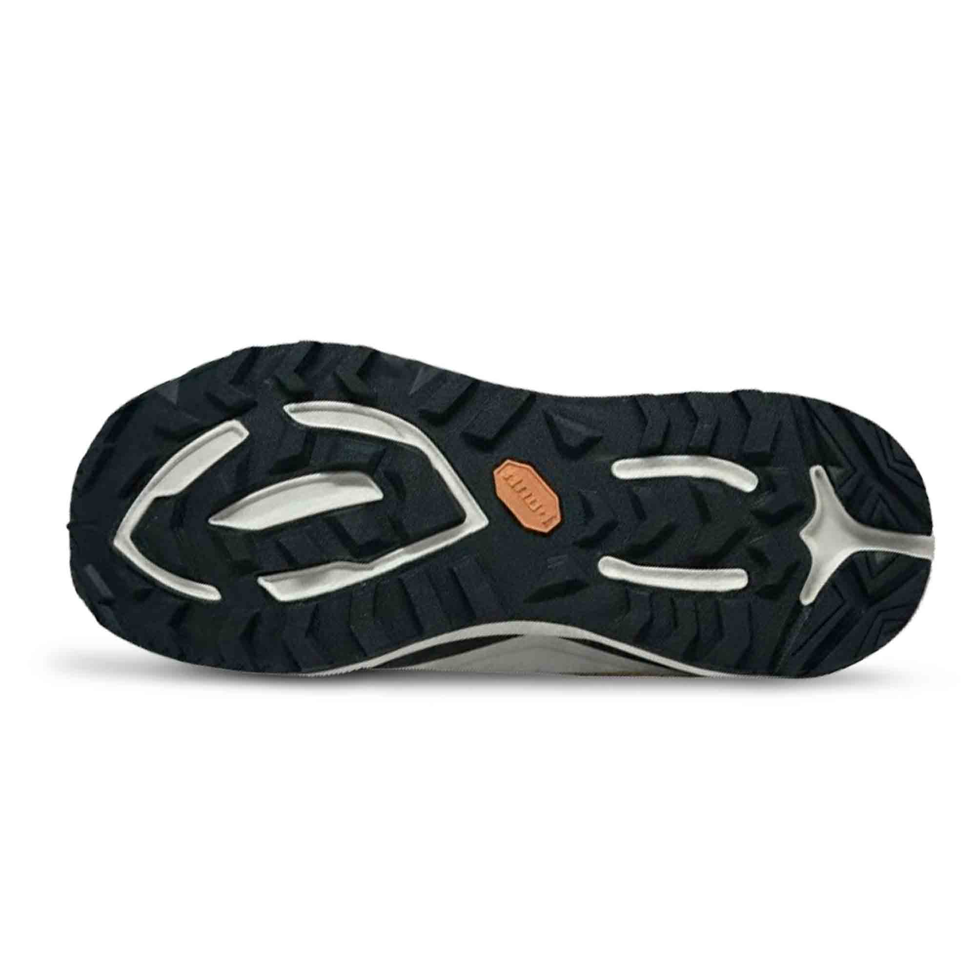 irun-tienda-online-deporte-las-mejores-zapatillas-accesorios-deportivos-hombre-mujer-ninos-futbol-deporte-promocion-peru-compra-ahora