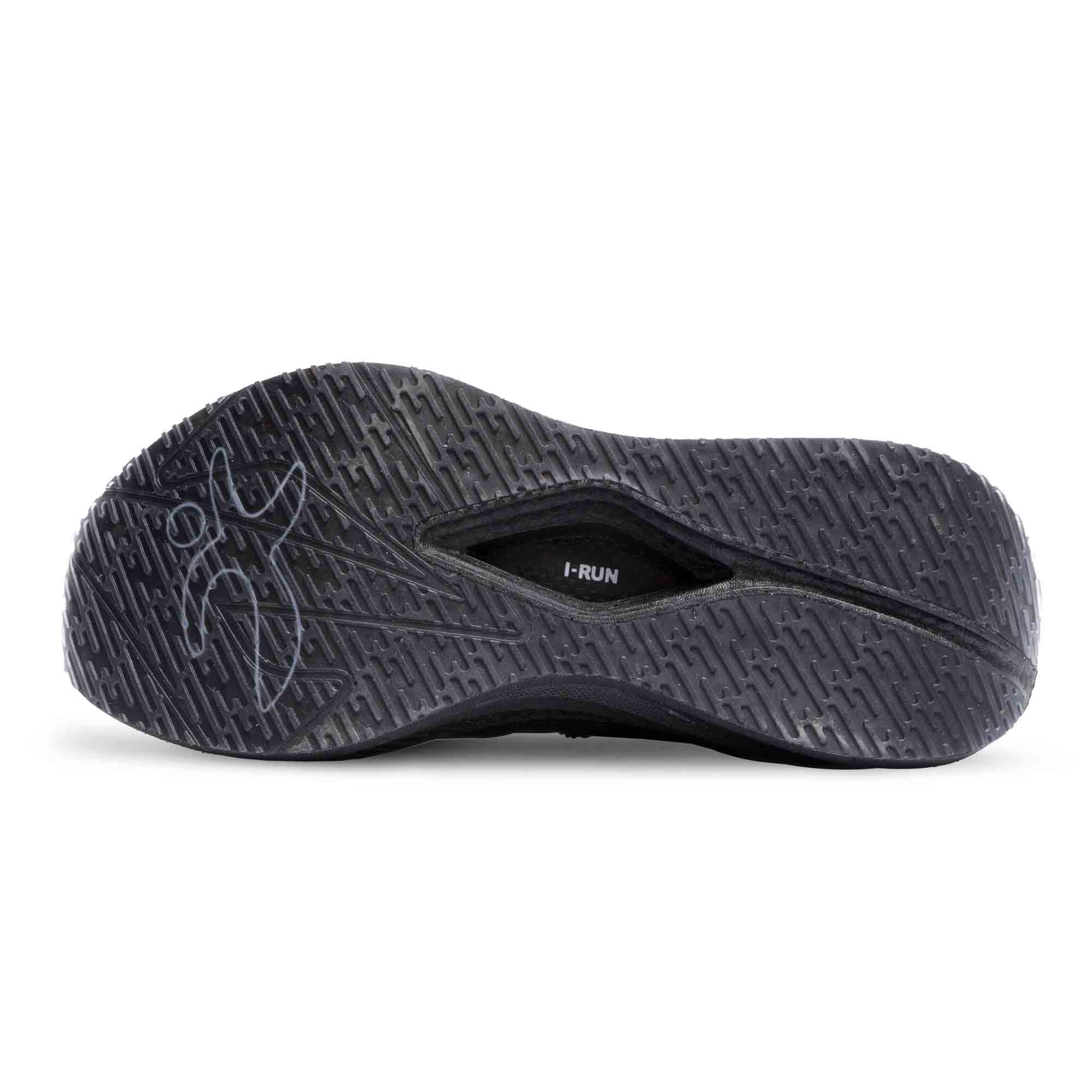 irun-tienda-online-deporte-las-mejores-zapatillas-accesorios-deportivos-hombre-mujer-ninos-futbol-deporte-promocion-peru-compra-ahora