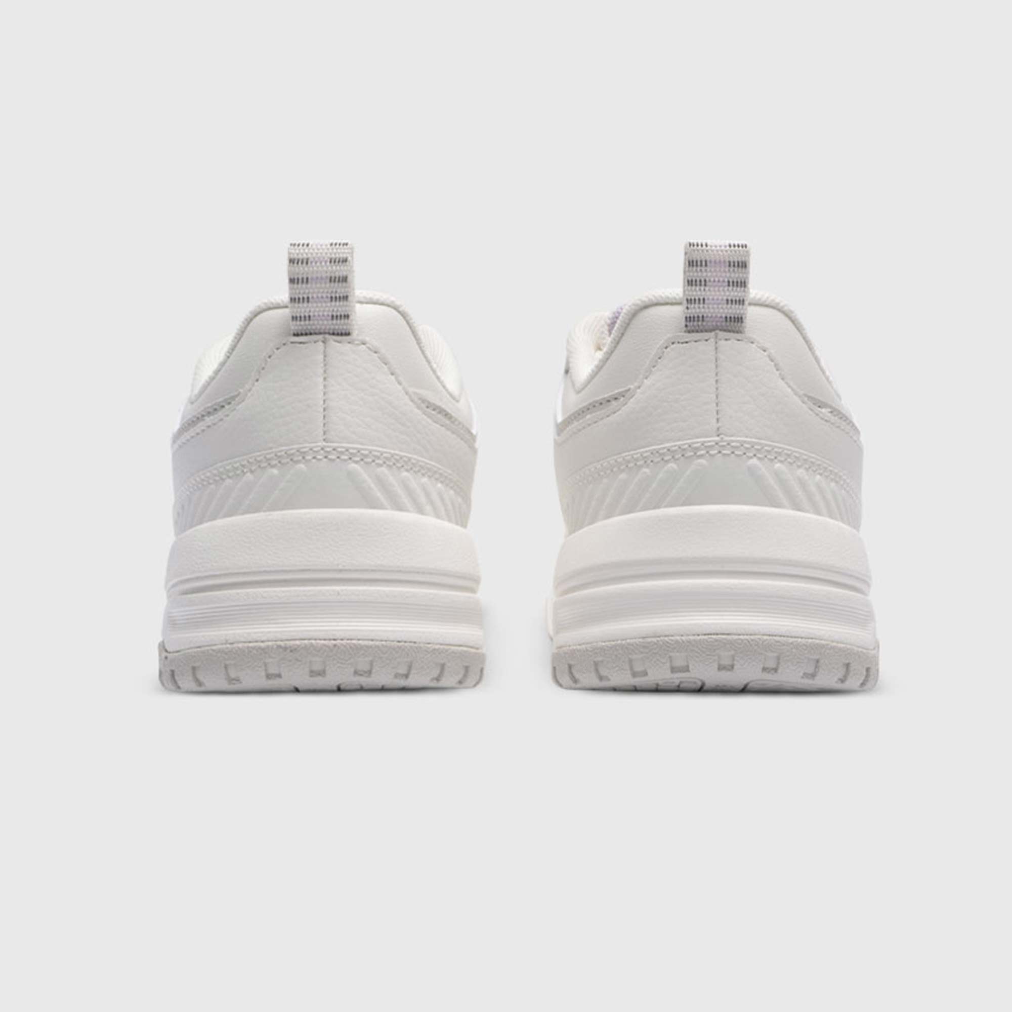 bostep-tienda-online-deporte-las-mejores-zapatillas-accesorios-deportivos-hombre-mujer-ninos-futbol-deporte-promocion-peru-compra-ahora