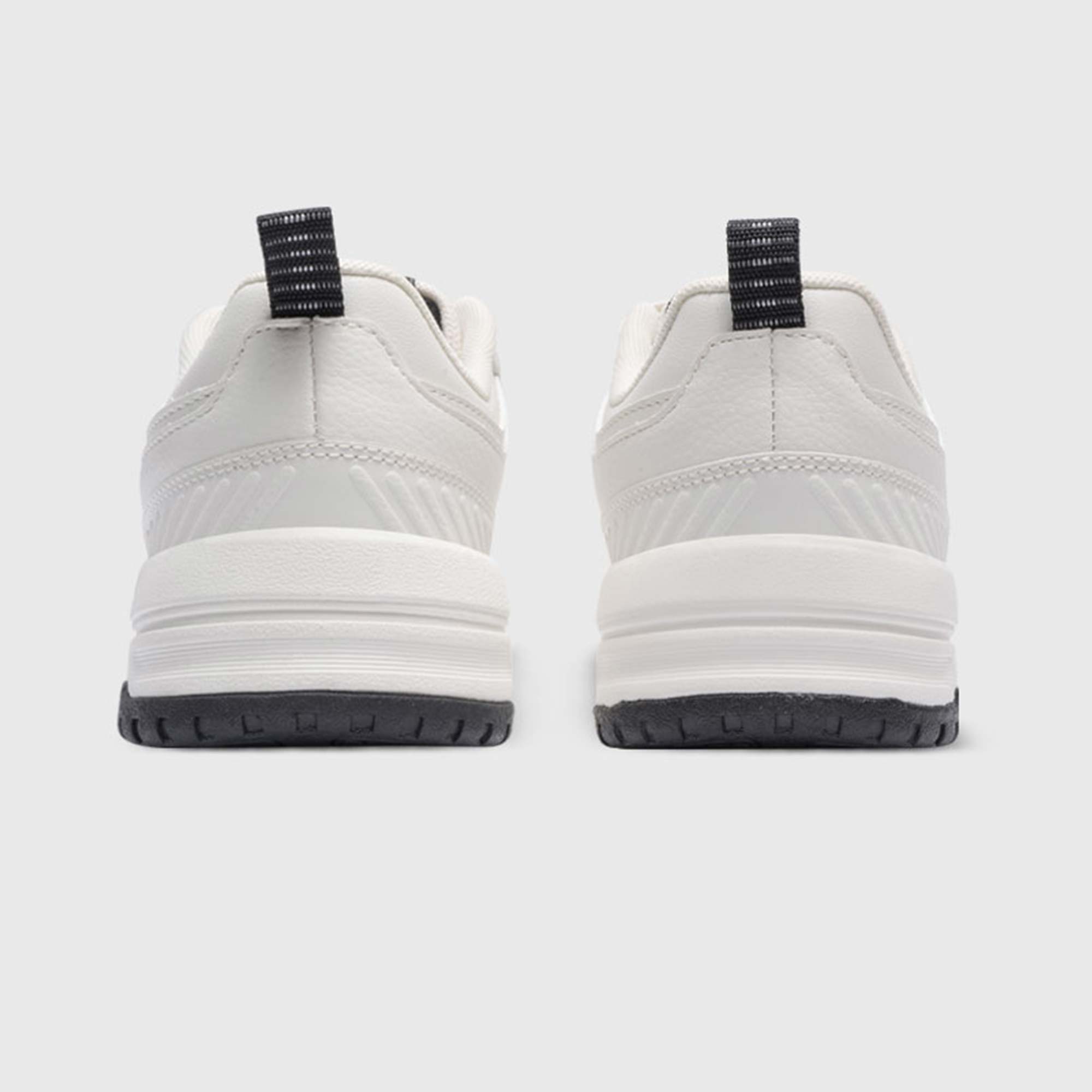 bostep-tienda-online-deporte-las-mejores-zapatillas-accesorios-deportivos-hombre-mujer-ninos-futbol-deporte-promocion-peru-compra-ahora