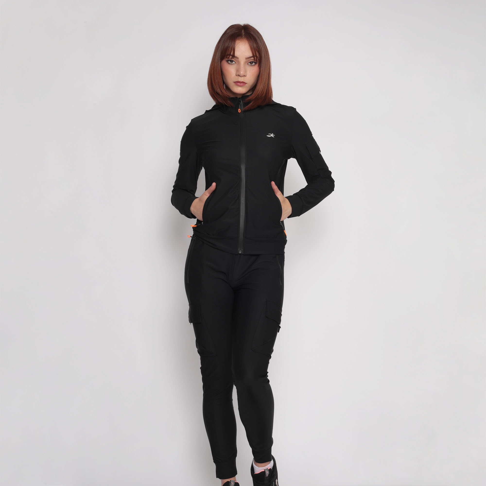 irun-tienda-online-deporte-las-mejores-zapatillas-accesorios-deportivos-hombre-mujer-ninos-futbol-deporte-promocion-peru-compra-ahora