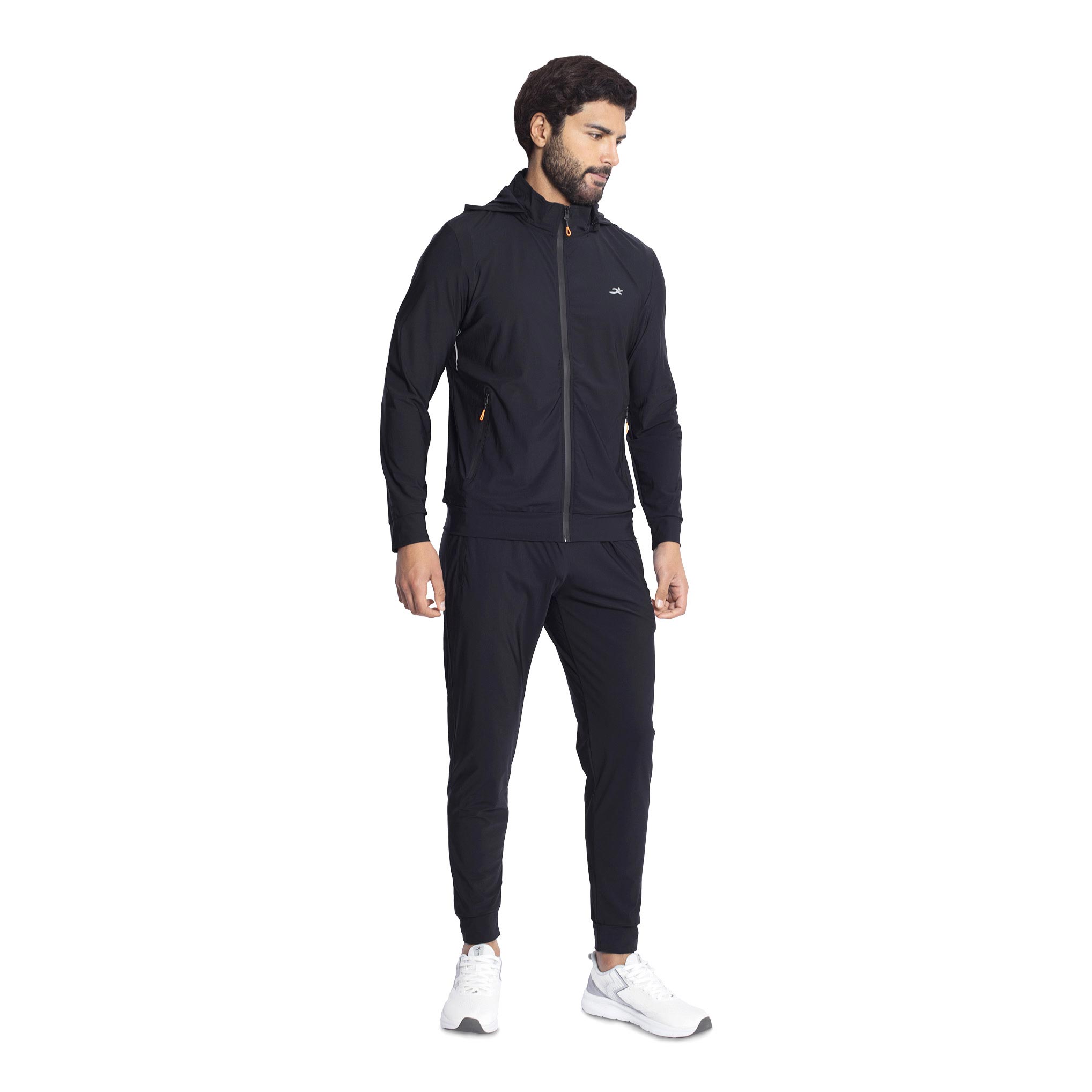 irun-tienda-online-deporte-las-mejores-zapatillas-accesorios-deportivos-hombre-mujer-ninos-futbol-deporte-promocion-peru-compra-ahora