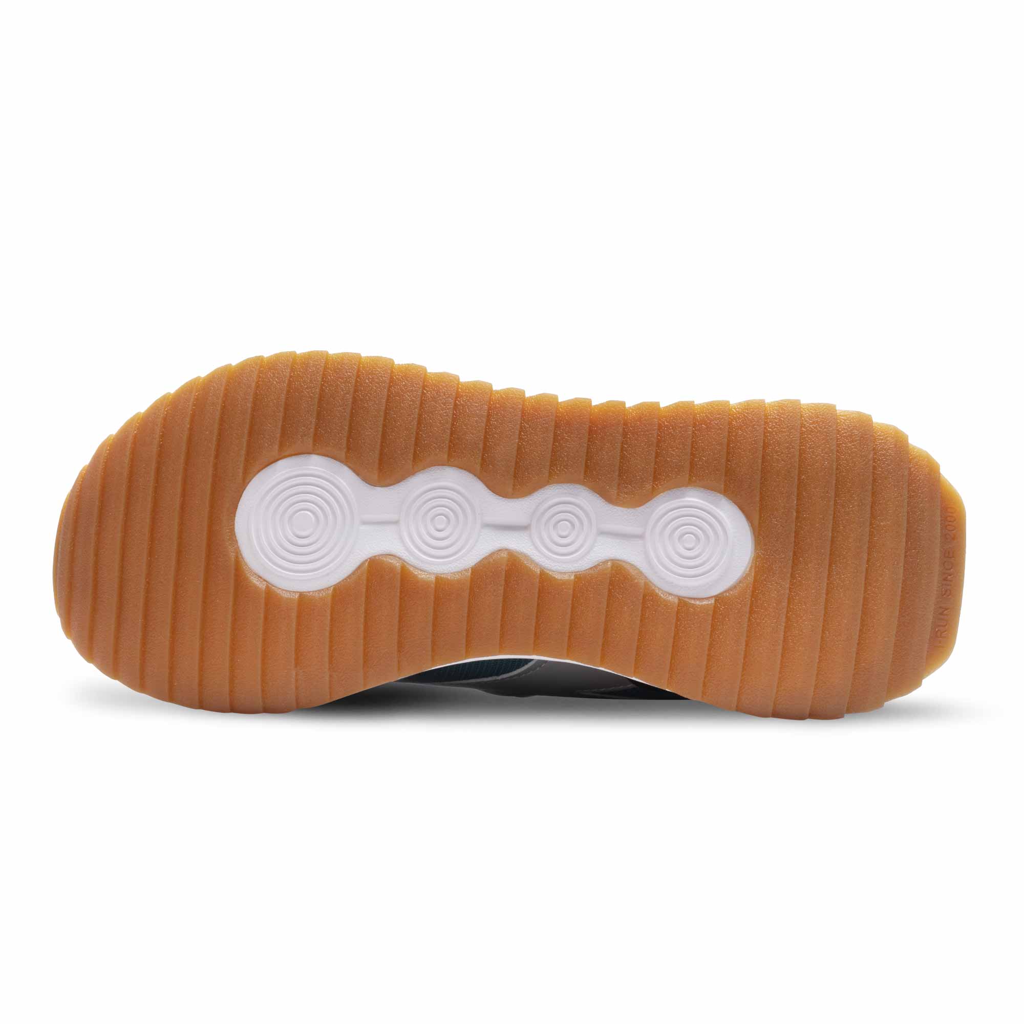 irun-tienda-online-deporte-las-mejores-zapatillas-accesorios-deportivos-hombre-mujer-ninos-futbol-deporte-promocion-peru-compra-ahora