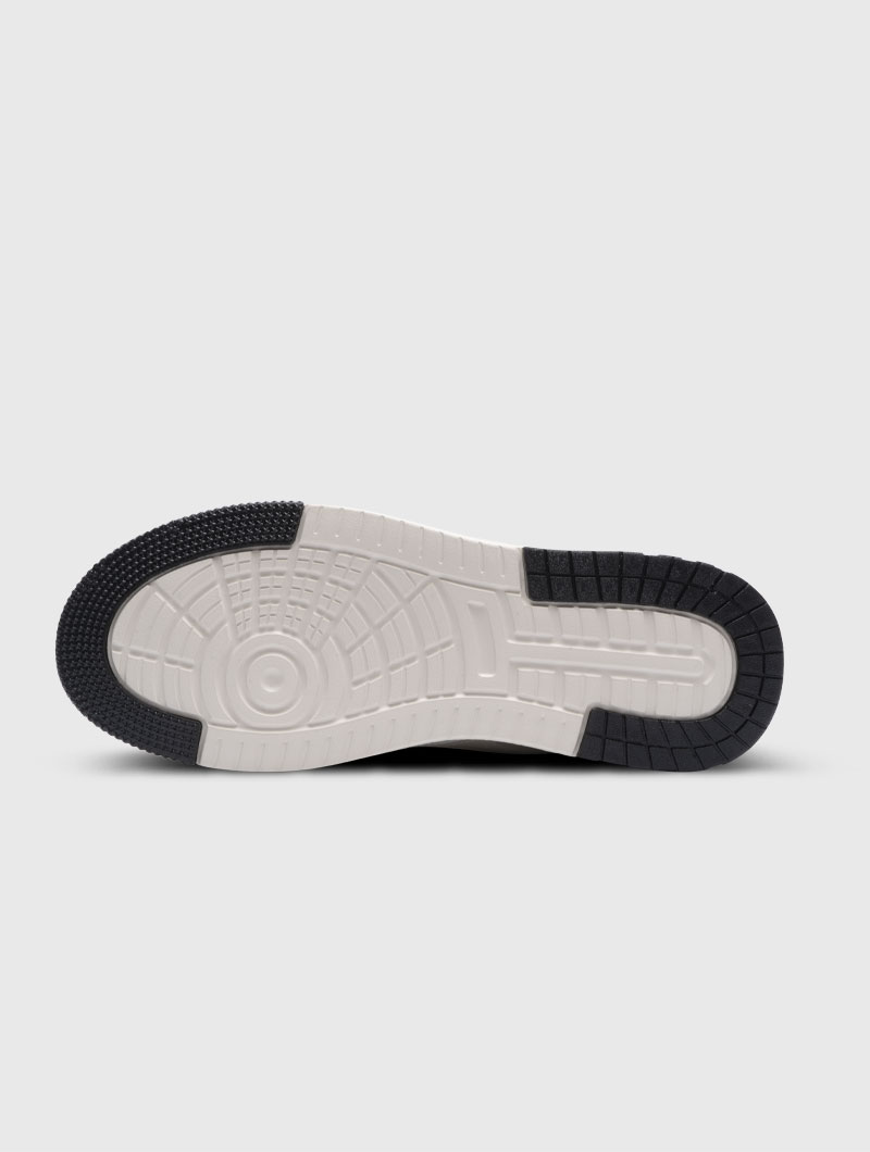 irun-tienda-online-deporte-las-mejores-zapatillas-accesorios-deportivos-hombre-mujer-ninos-futbol-deporte-promocion-peru-compra-ahora