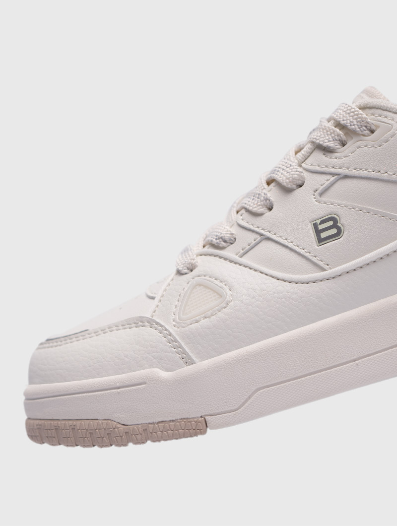 bostep-tienda-online-deporte-las-mejores-zapatillas-accesorios-deportivos-hombre-mujer-ninos-futbol-deporte-promocion-peru-compra-ahora