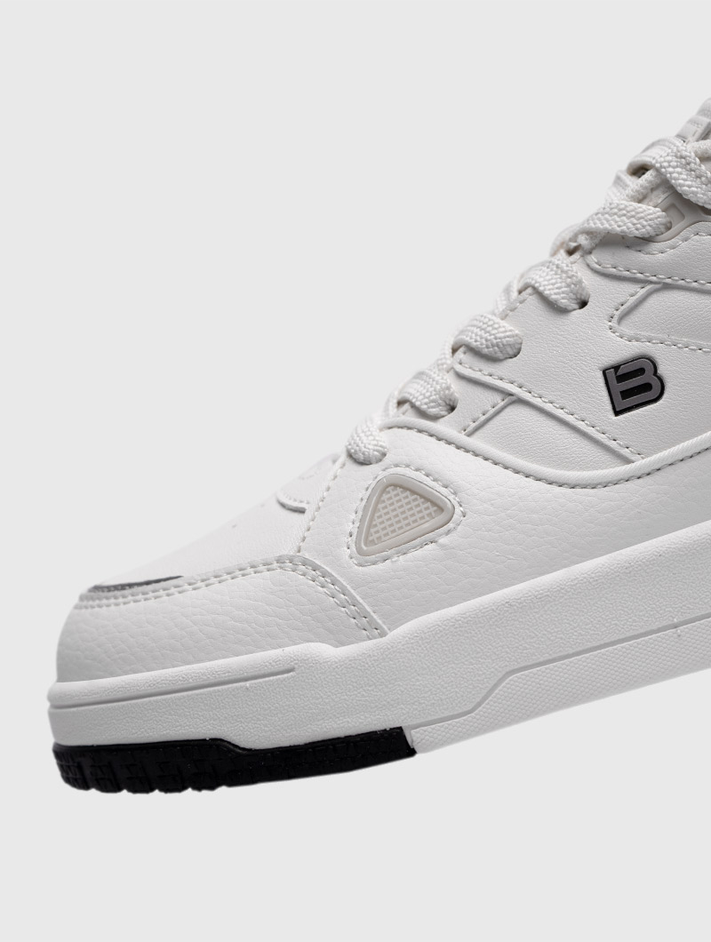bostep-tienda-online-deporte-las-mejores-zapatillas-accesorios-deportivos-hombre-mujer-ninos-futbol-deporte-promocion-peru-compra-ahora