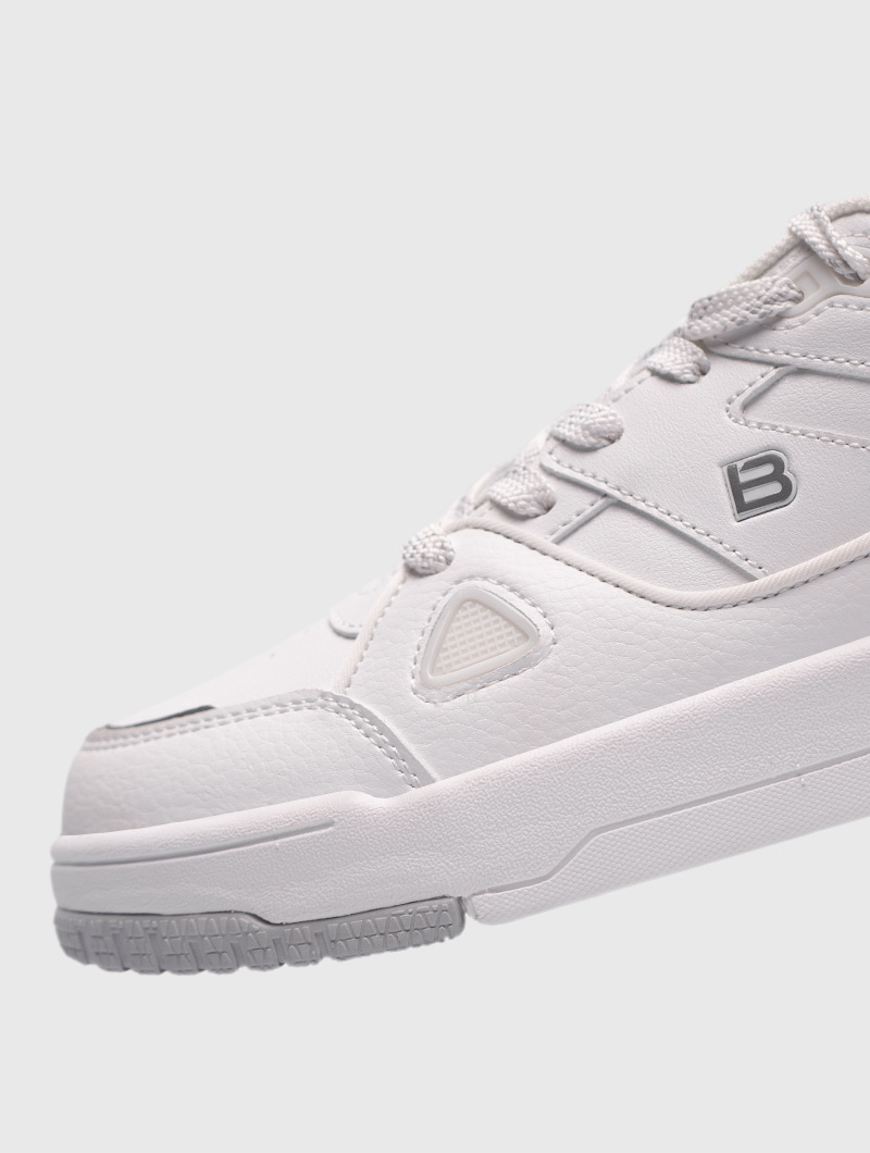 bostep-tienda-online-deporte-las-mejores-zapatillas-accesorios-deportivos-hombre-mujer-ninos-futbol-deporte-promocion-peru-compra-ahora