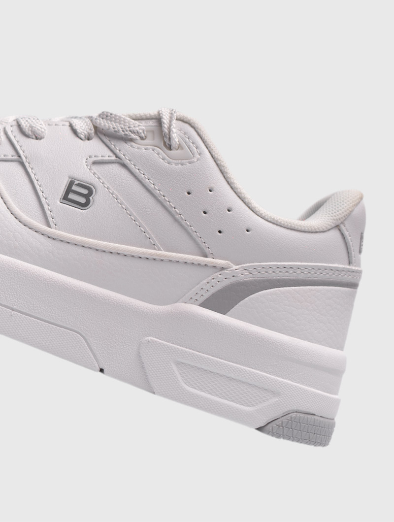 bostep-tienda-online-deporte-las-mejores-zapatillas-accesorios-deportivos-hombre-mujer-ninos-futbol-deporte-promocion-peru-compra-ahora
