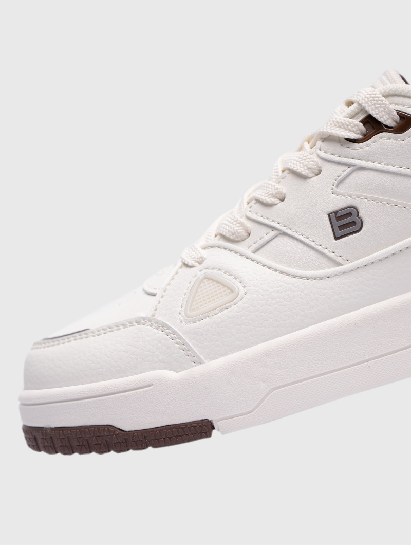 bostep-tienda-online-deporte-las-mejores-zapatillas-accesorios-deportivos-hombre-mujer-ninos-futbol-deporte-promocion-peru-compra-ahora