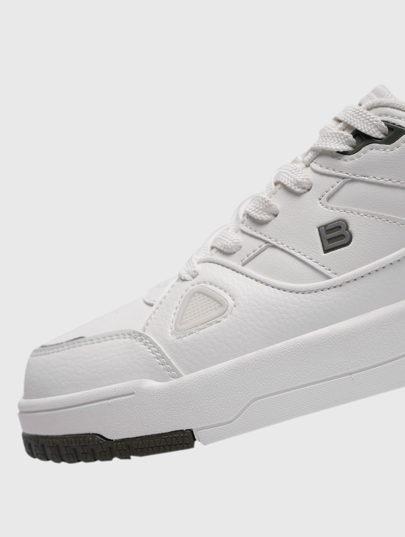bostep-tienda-online-deporte-las-mejores-zapatillas-accesorios-deportivos-hombre-mujer-ninos-futbol-deporte-promocion-peru-compra-ahora