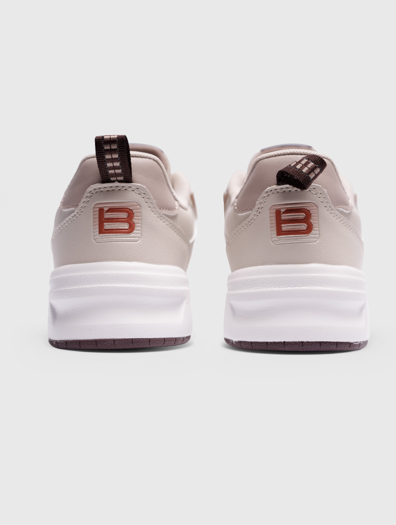bostep-tienda-online-deporte-las-mejores-zapatillas-accesorios-deportivos-hombre-mujer-ninos-futbol-deporte-promocion-peru-compra-ahora