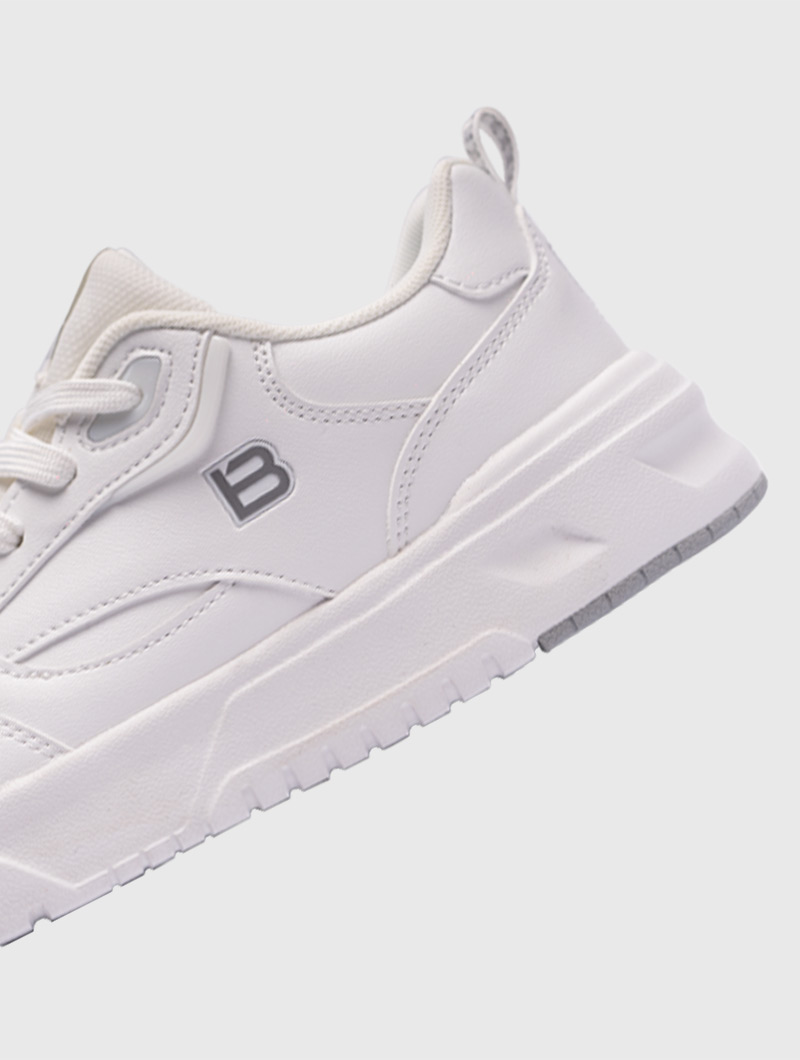 bostep-tienda-online-deporte-las-mejores-zapatillas-accesorios-deportivos-hombre-mujer-ninos-futbol-deporte-promocion-peru-compra-ahora