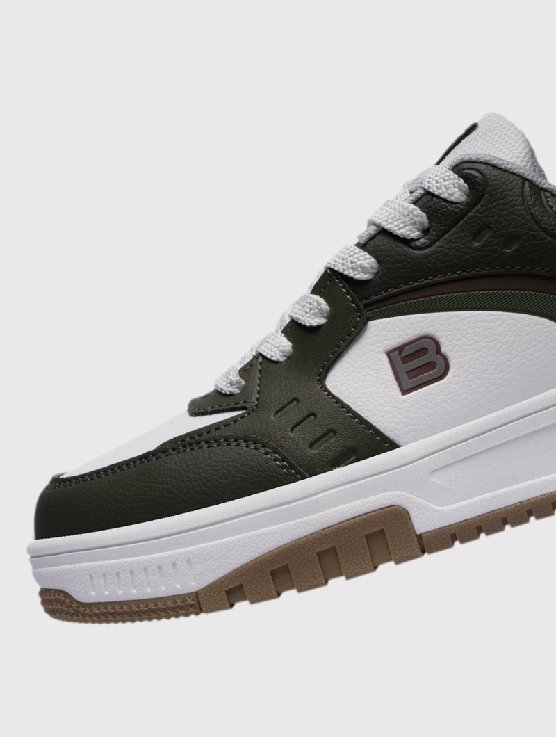 bostep-tienda-online-deporte-las-mejores-zapatillas-accesorios-deportivos-hombre-mujer-ninos-futbol-deporte-promocion-peru-compra-ahora