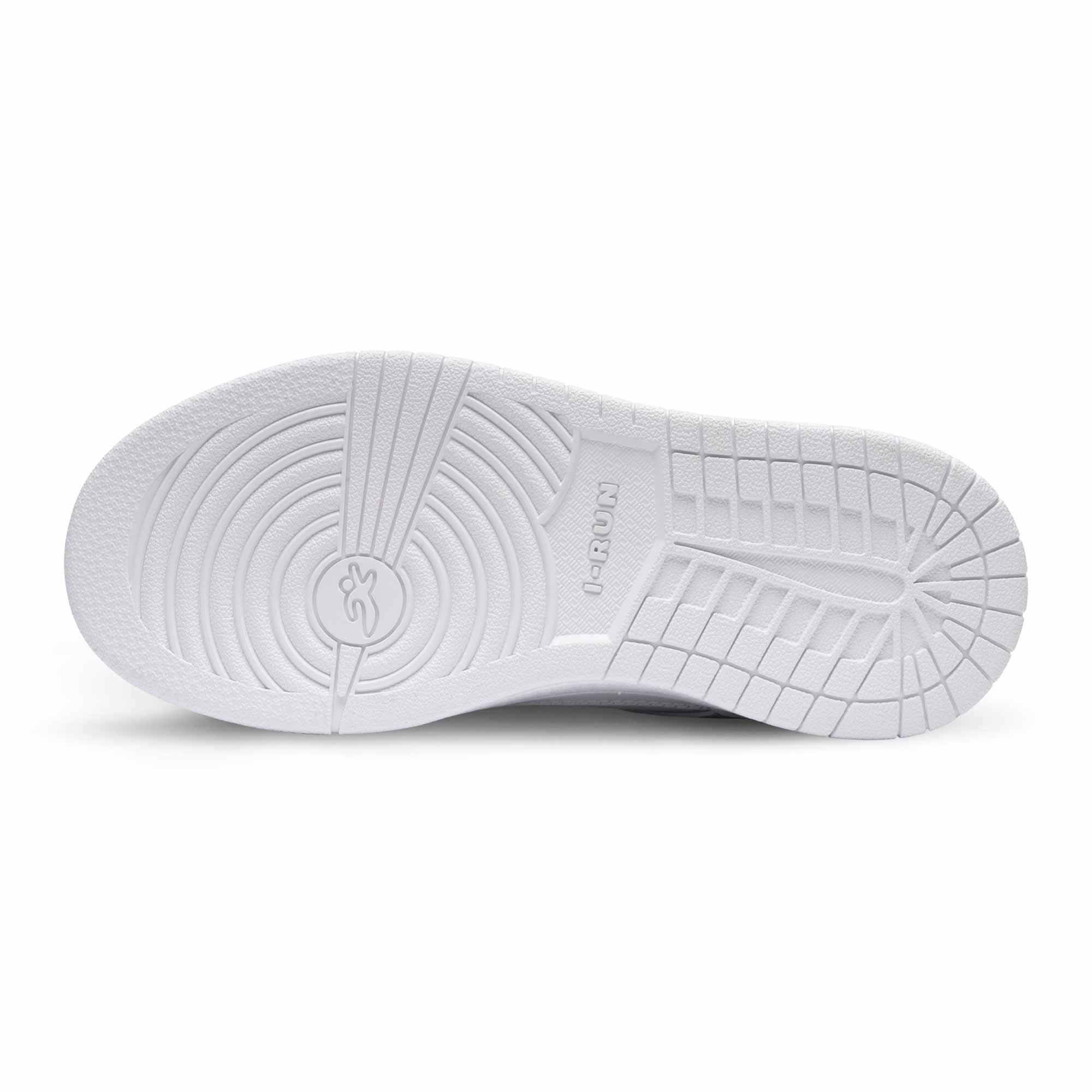 irun-tienda-online-deporte-las-mejores-zapatillas-accesorios-deportivos-hombre-mujer-ninos-futbol-deporte-promocion-peru-compra-ahora