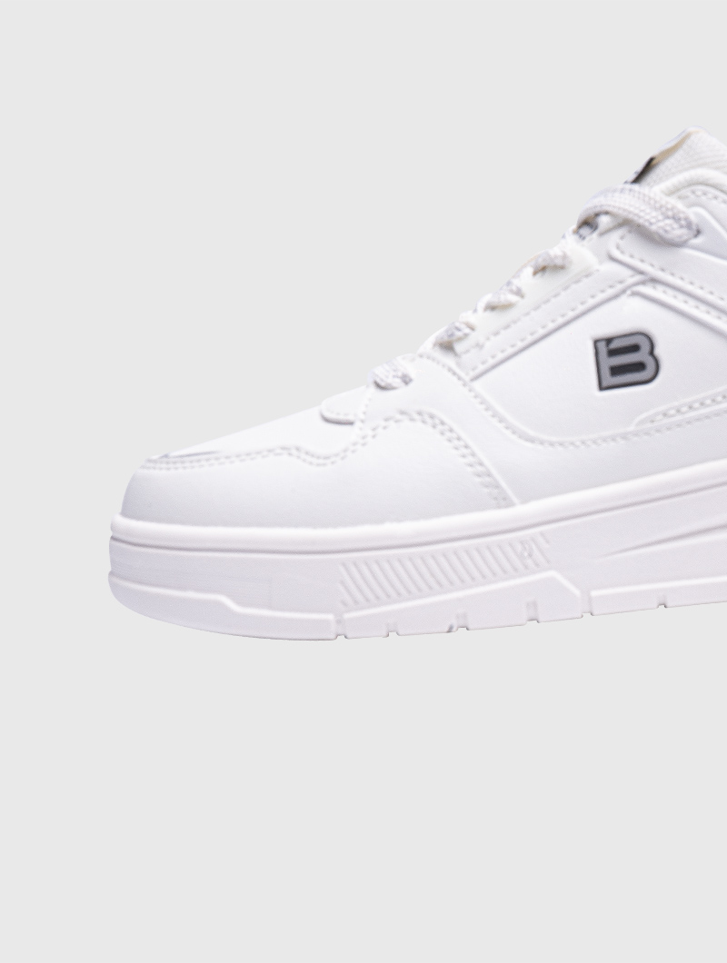 irun-tienda-online-deporte-las-mejores-zapatillas-accesorios-deportivos-hombre-mujer-ninos-futbol-deporte-promocion-peru-compra-ahora