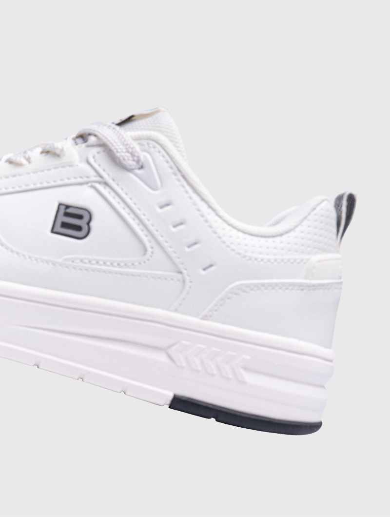 irun-tienda-online-deporte-las-mejores-zapatillas-accesorios-deportivos-hombre-mujer-ninos-futbol-deporte-promocion-peru-compra-ahora