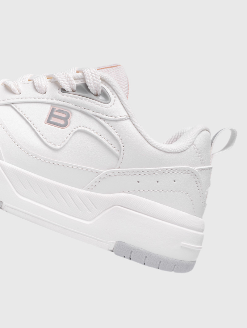 irun-tienda-online-deporte-las-mejores-zapatillas-accesorios-deportivos-hombre-mujer-ninos-futbol-deporte-promocion-peru-compra-ahora