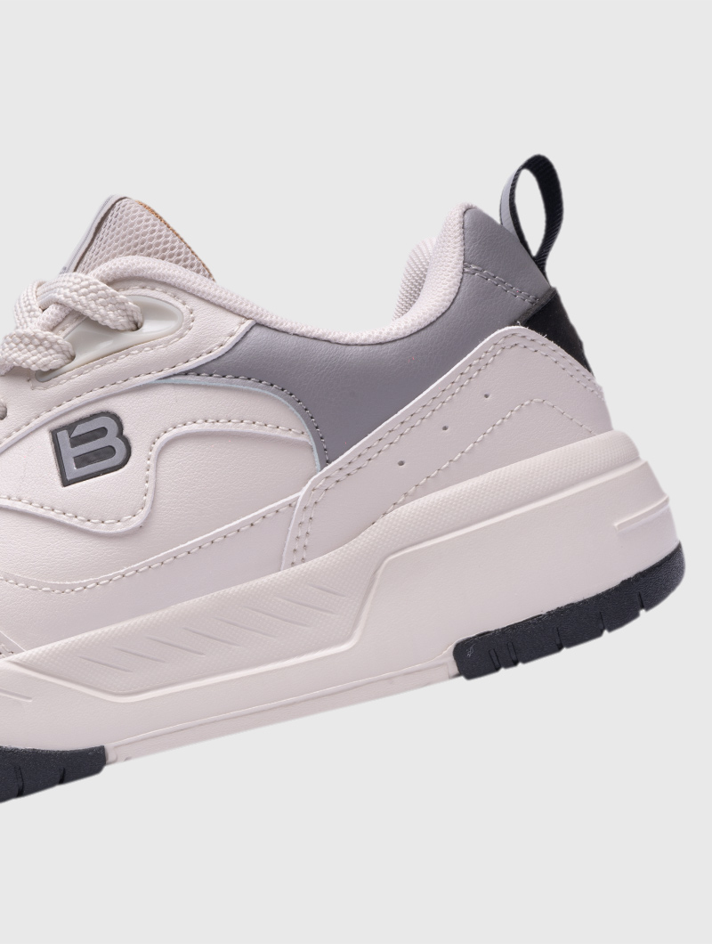 irun-tienda-online-deporte-las-mejores-zapatillas-accesorios-deportivos-hombre-mujer-ninos-futbol-deporte-promocion-peru-compra-ahora
