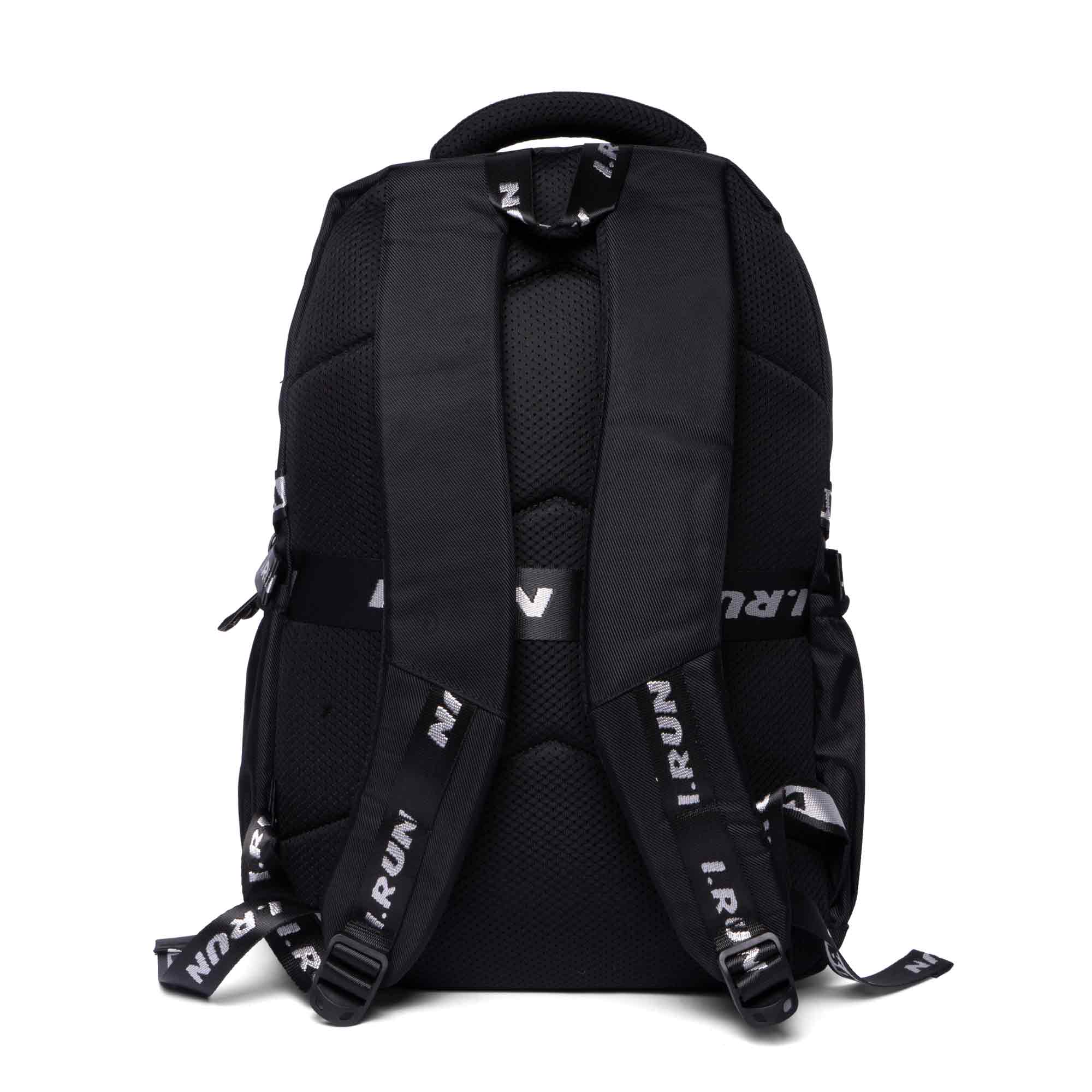 casaca-convertible-negro-irun-tienda-online-deporte-las-mejores-zapatillas-accesorios-deportivos-hombre-mujer-ninos-futbol-deporte-promocion-peru-compra-ahora