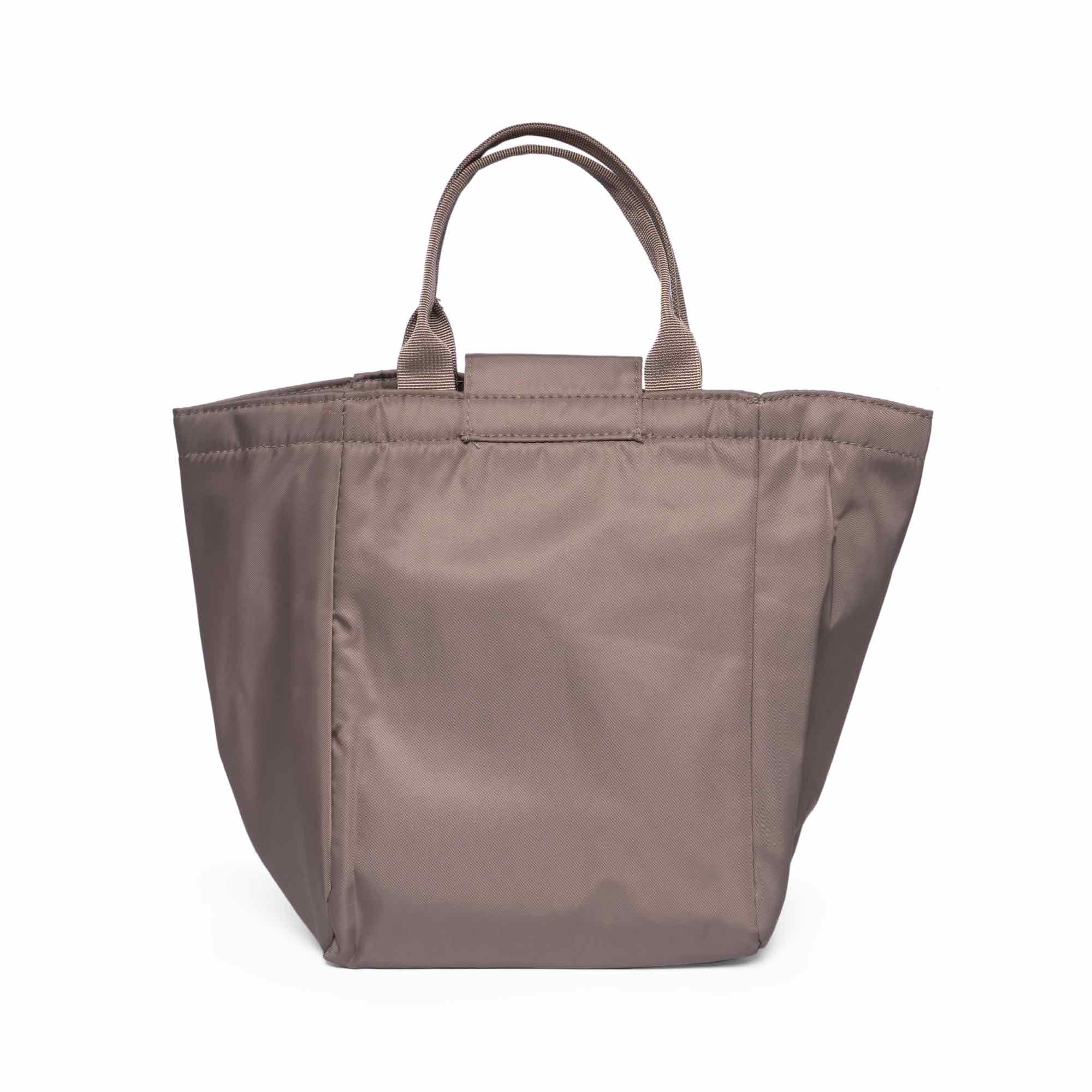 casaca-convertible-negro-irun-tienda-online-deporte-las-mejores-zapatillas-accesorios-deportivos-hombre-mujer-ninos-futbol-deporte-promocion-peru-compra-ahora